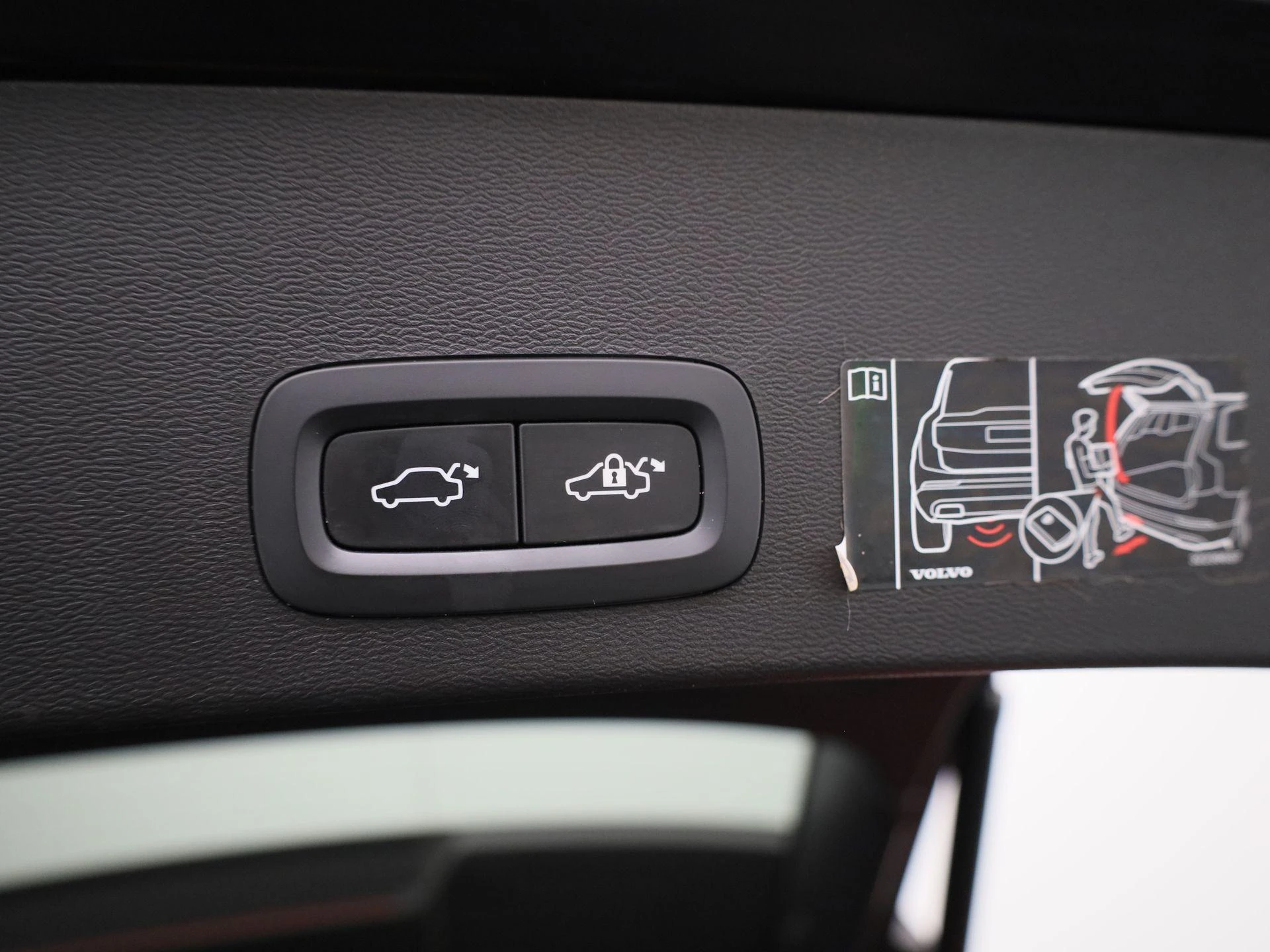 Volvo-XC40-image-12
