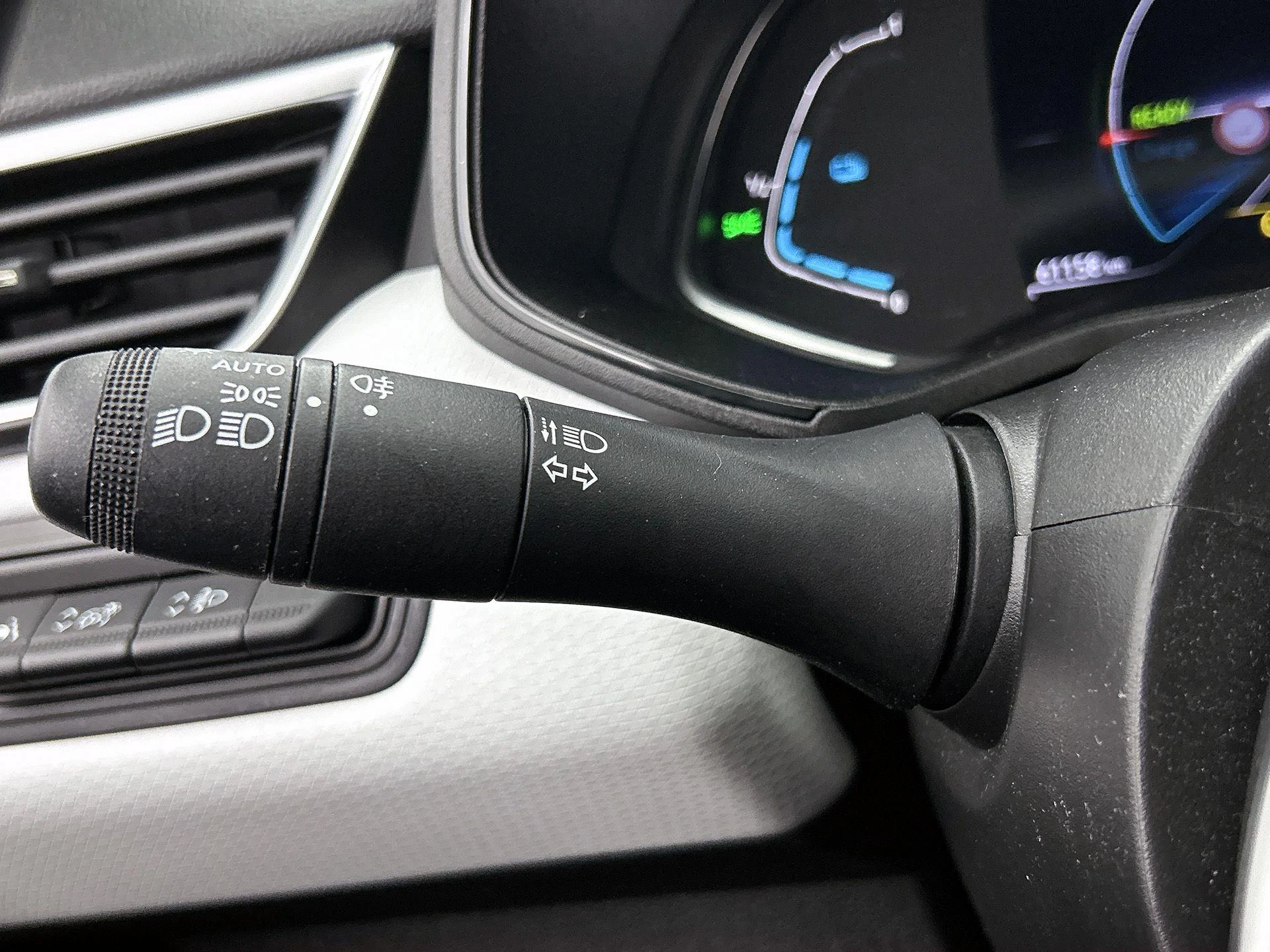 Renault-Clio-image-8