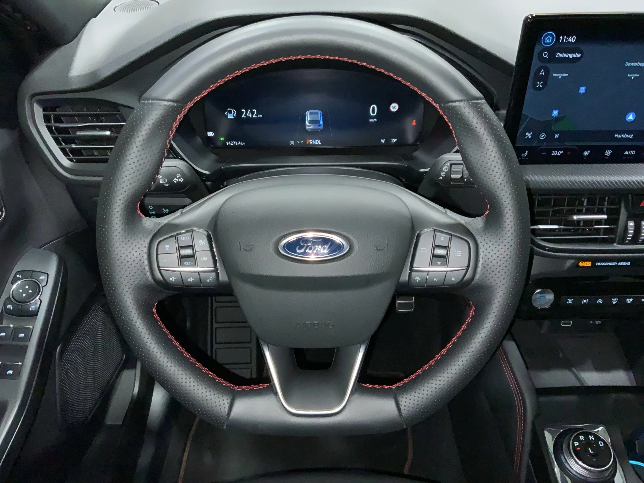 Ford-Kuga-image-12