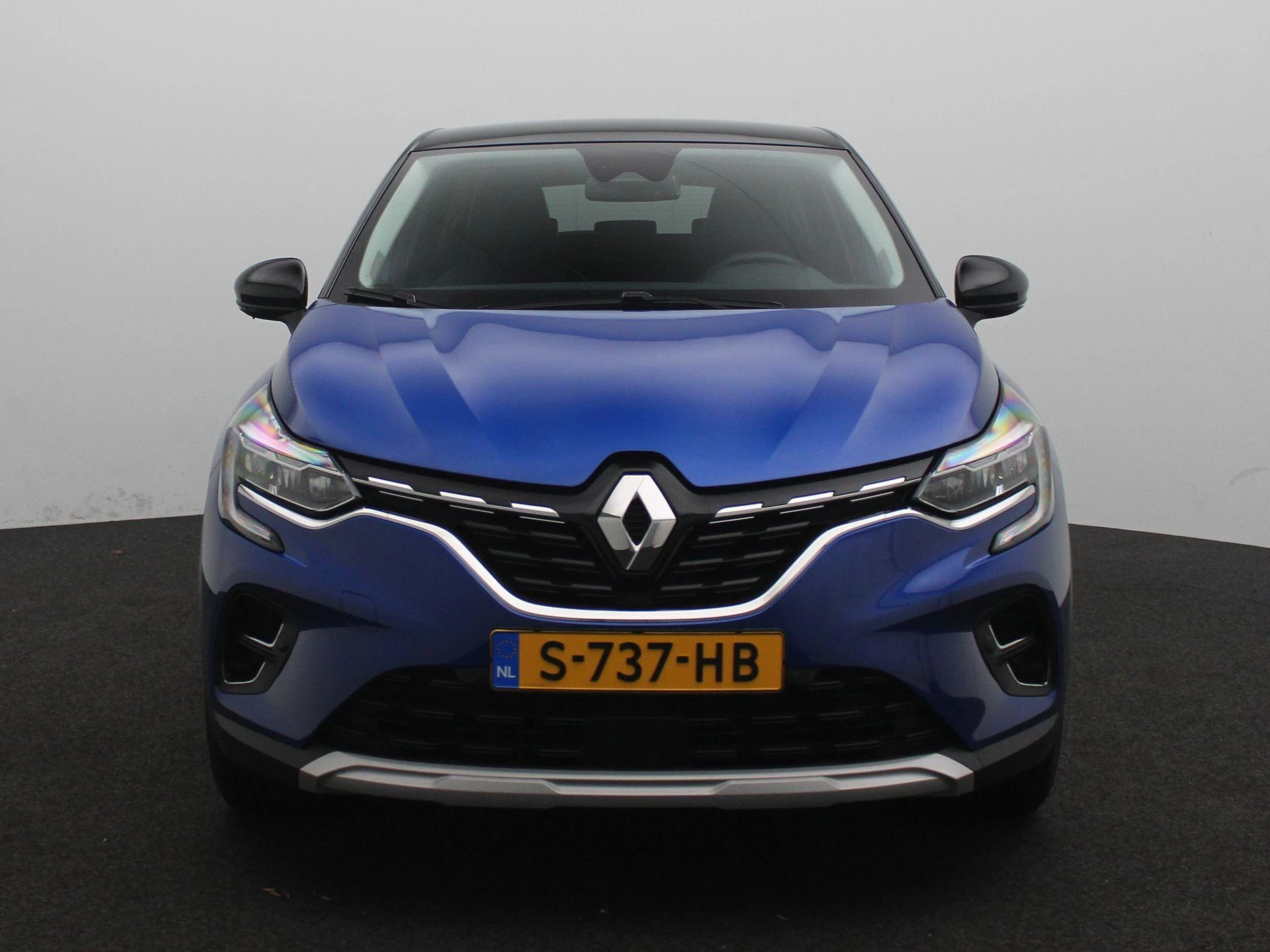 Renault-Captur-image-2