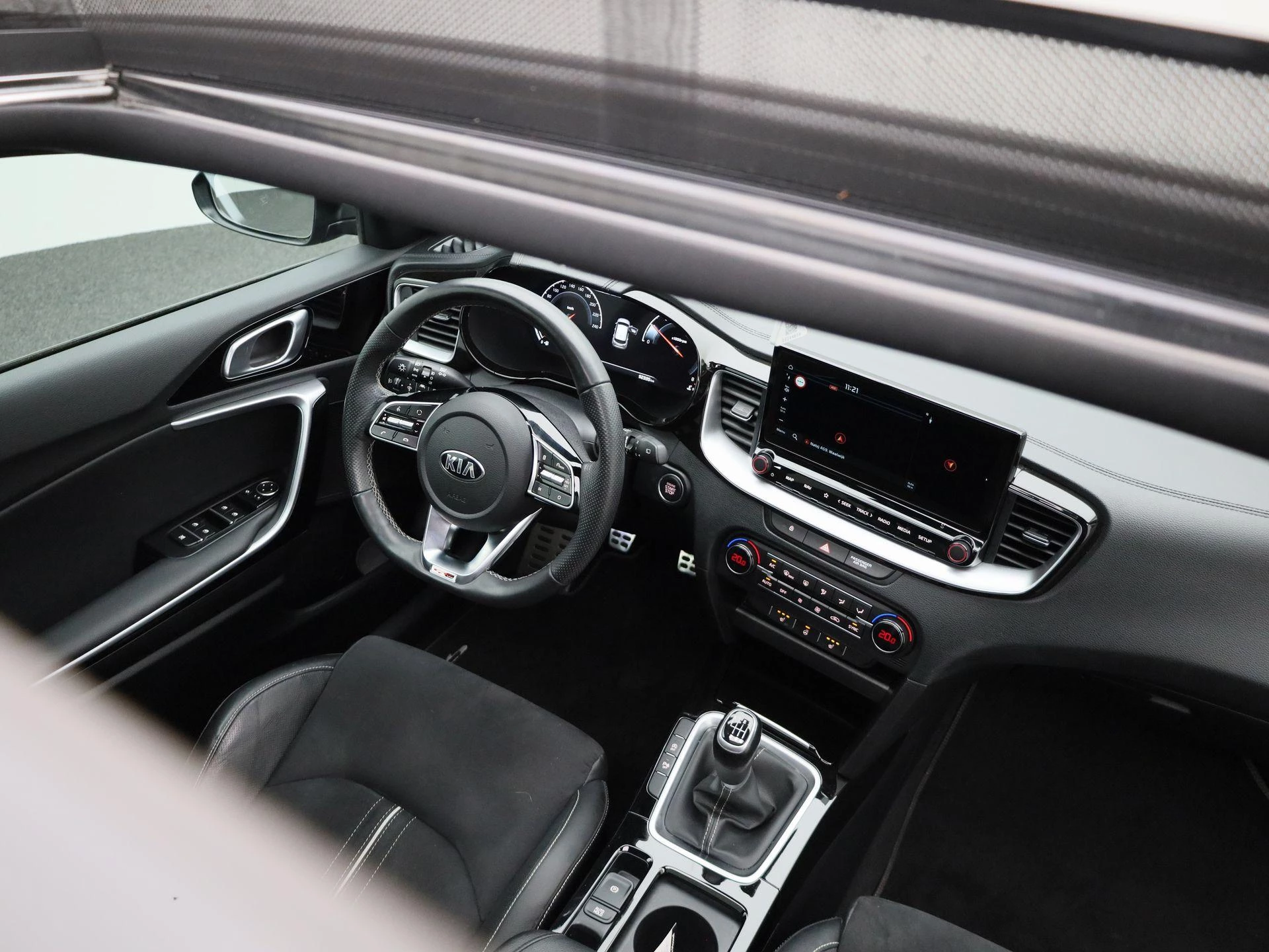 Kia-ProCeed-image-32