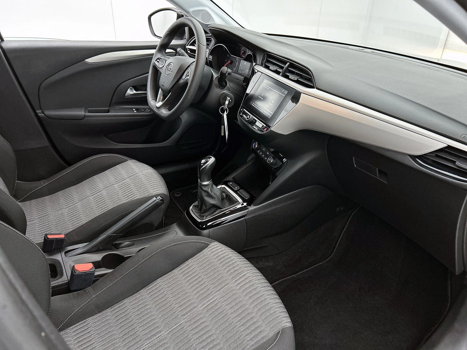 Opel-Corsa-image-19