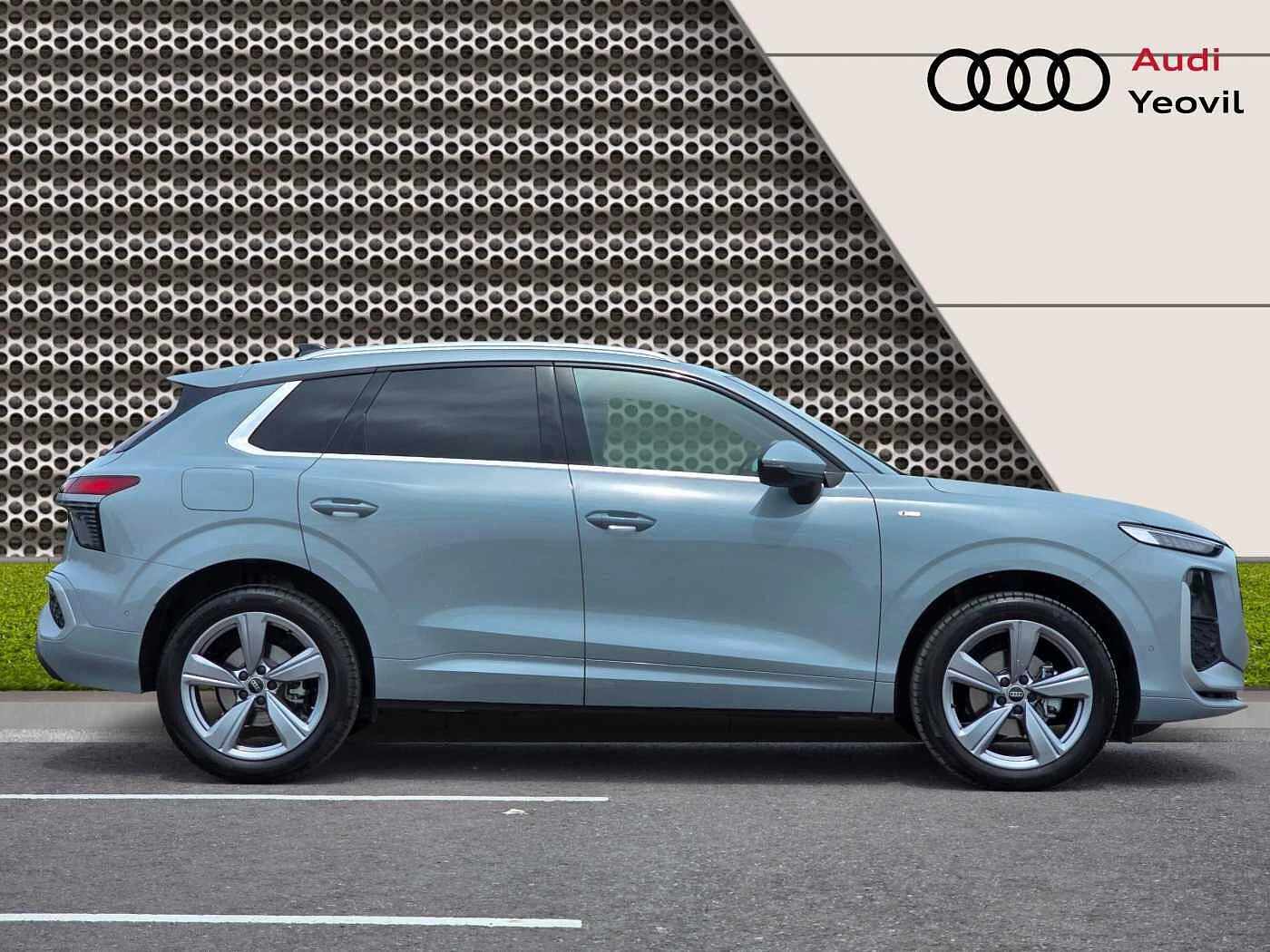 Audi-Q3-image-3