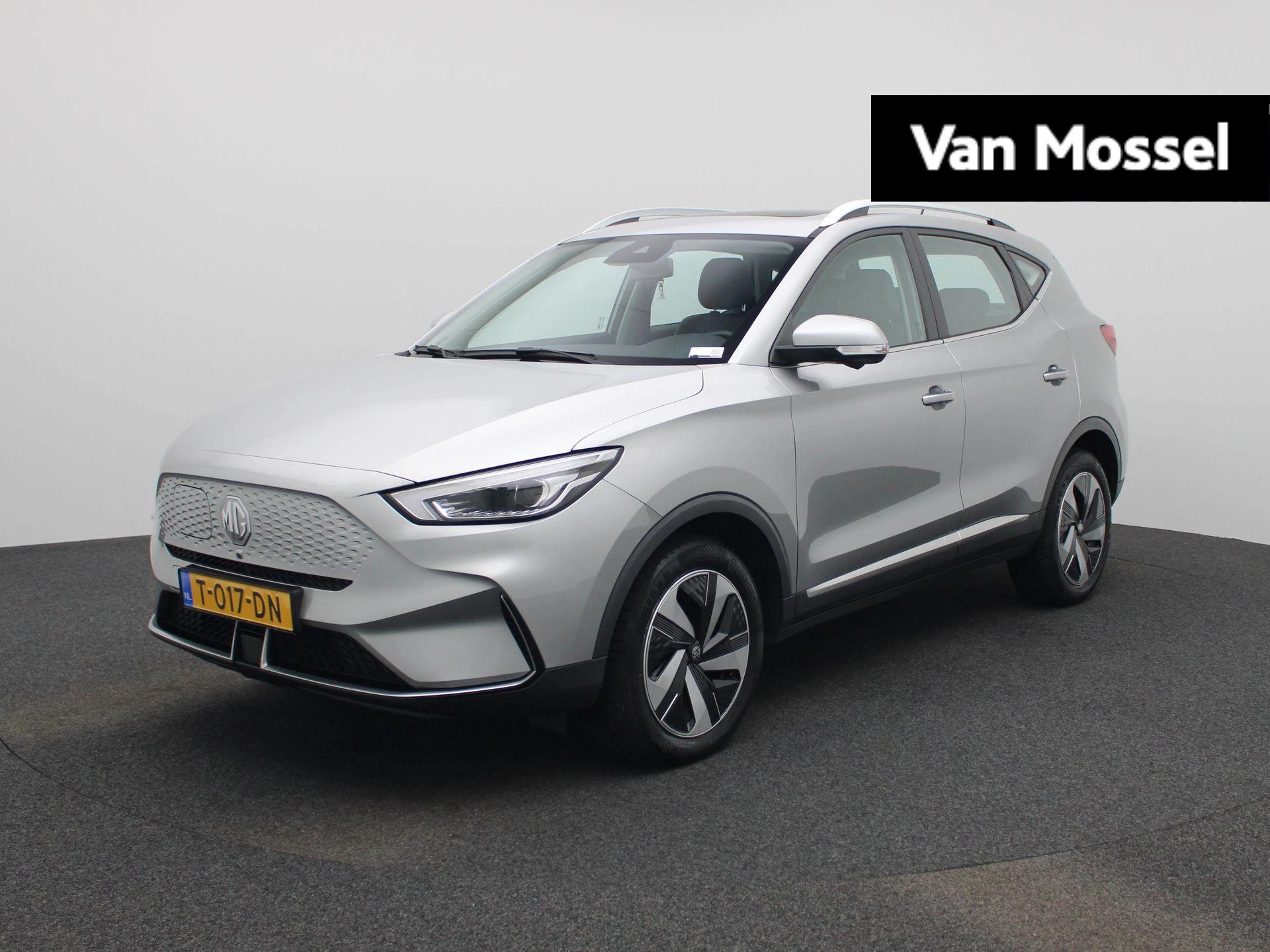 MG-ZS EV-image-0