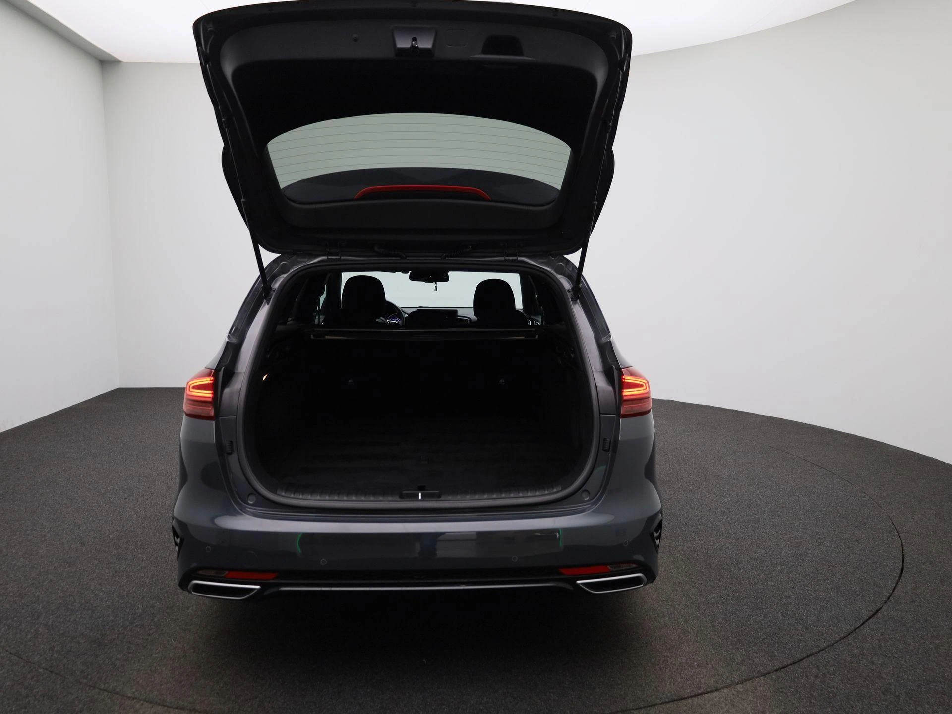 Kia-Ceed Sportswagon-image-10