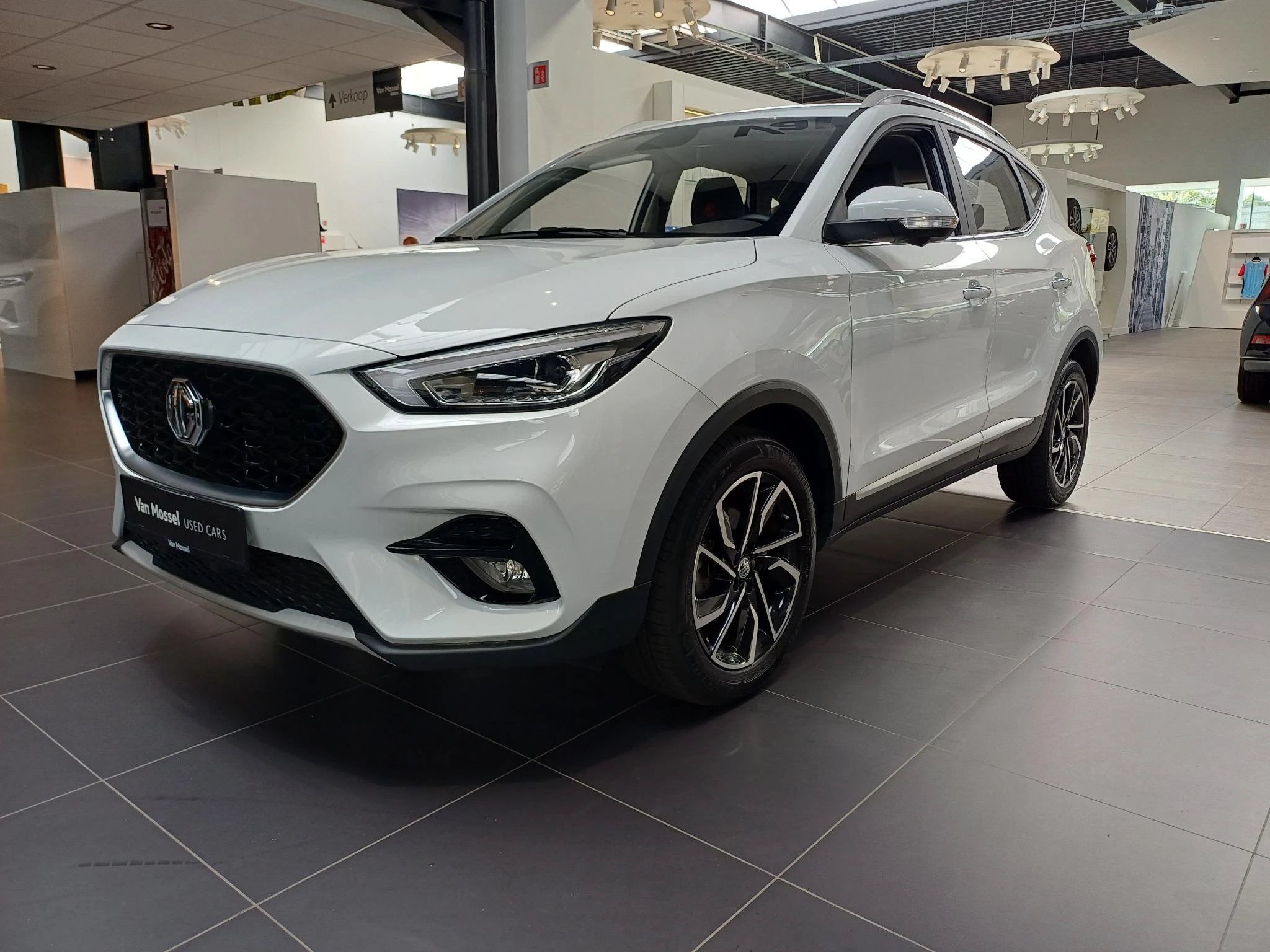 MG ZS 1.0 T-GDi AT LUXURY