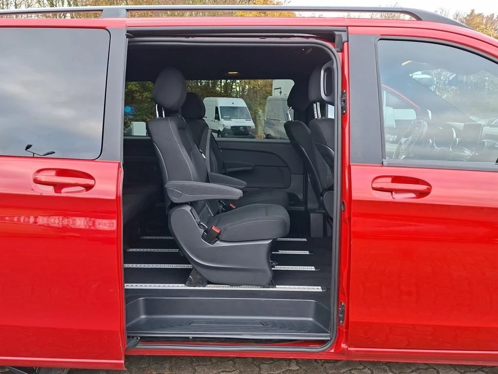 Mercedes-Benz V-Klasse 220 EDITION NAVI TEMPOMAT SCHIEBETUER RE ELK EditionW447 V 220 EDITION NAVI TEMPOMAT SCHIEBETUER RE ELK Edition