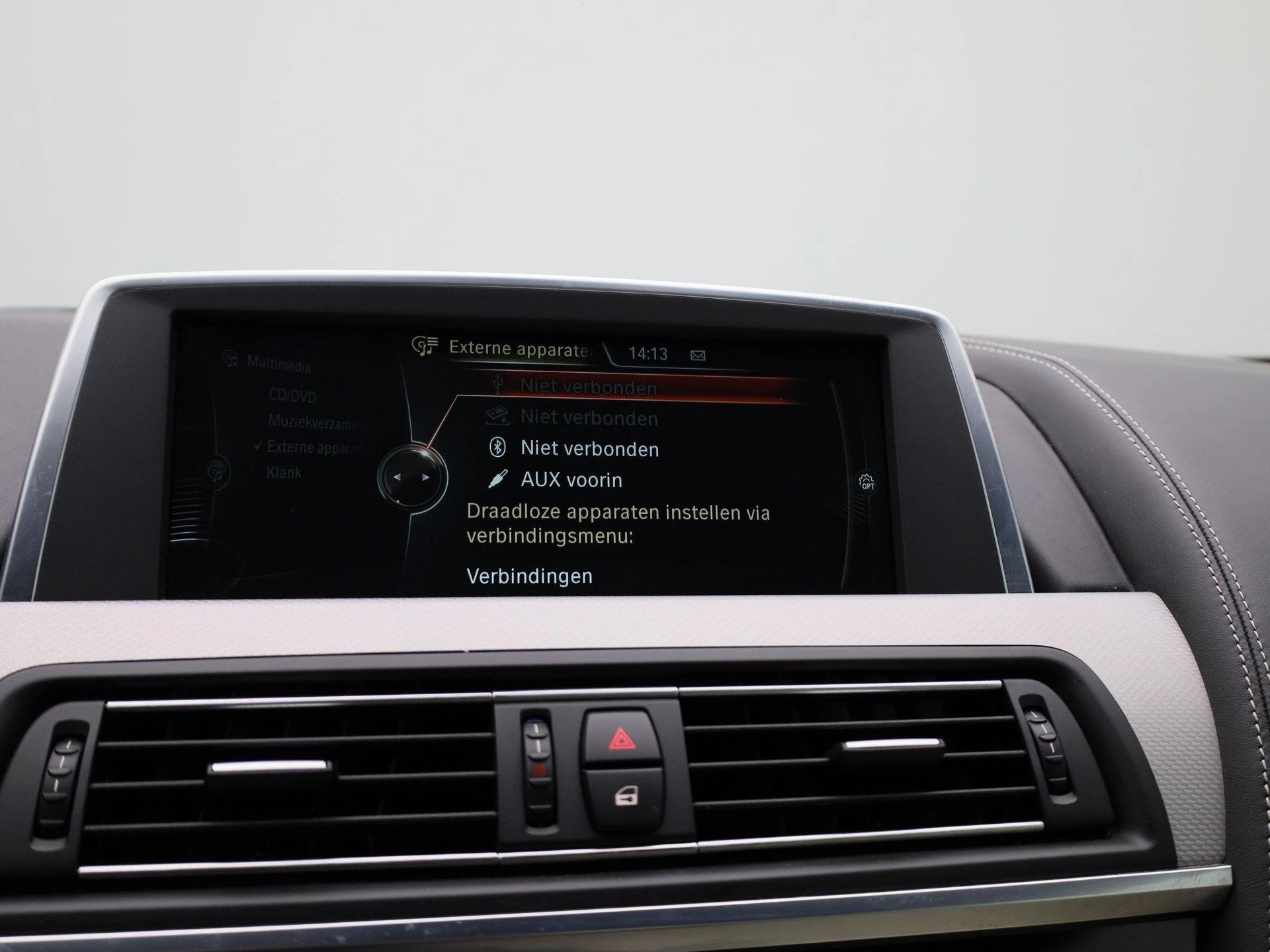 BMW-6 Serie-image-16