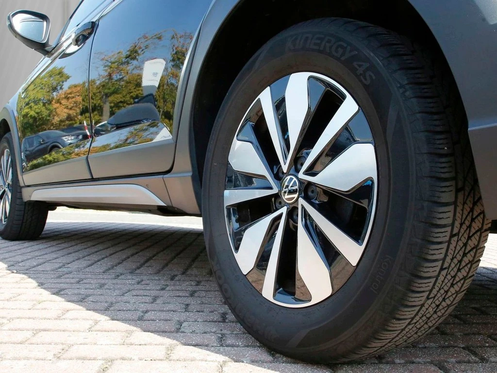 Volkswagen-Taigo-image-4