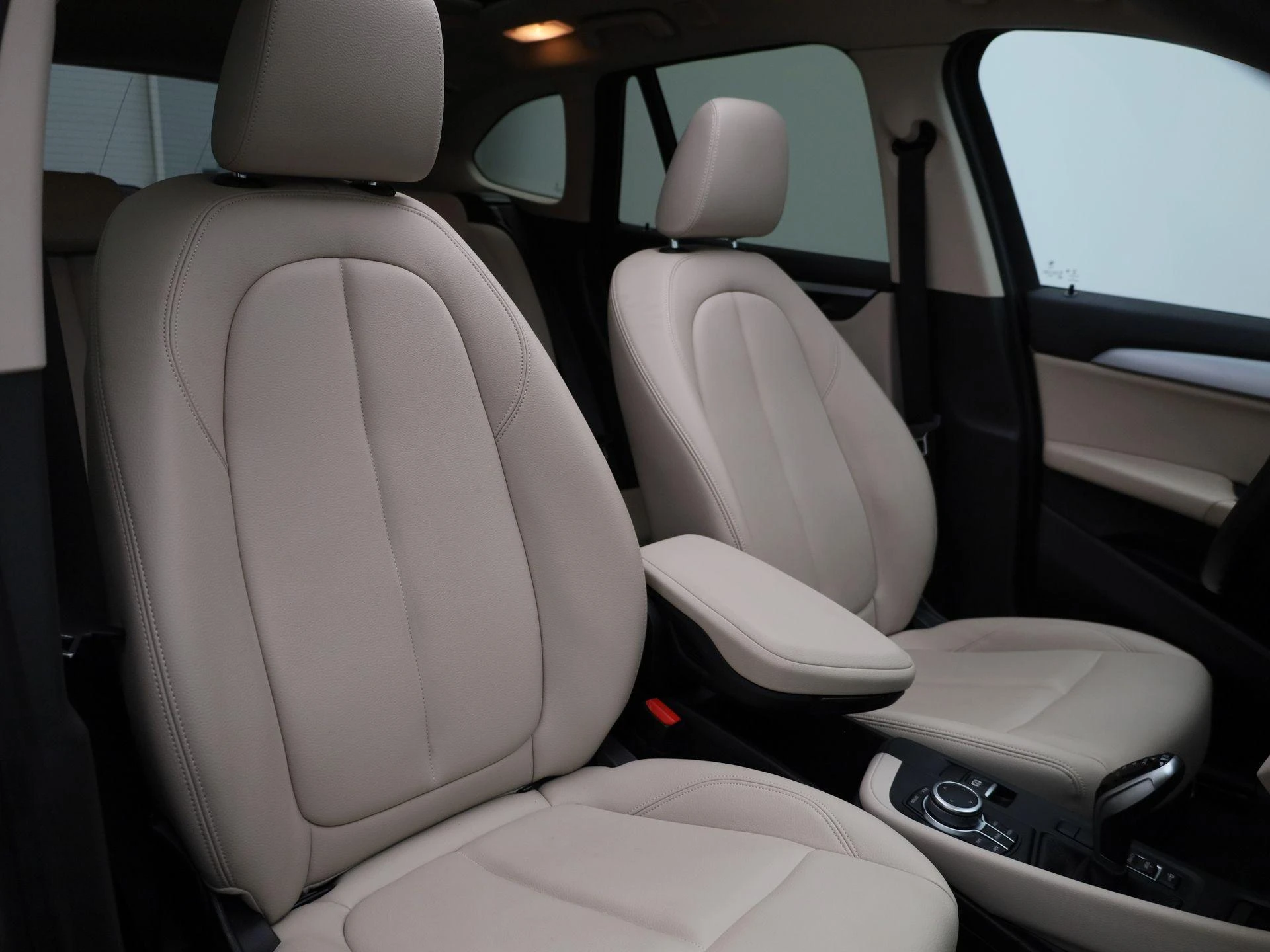 BMW X1 sDrive16dA (85 kW)