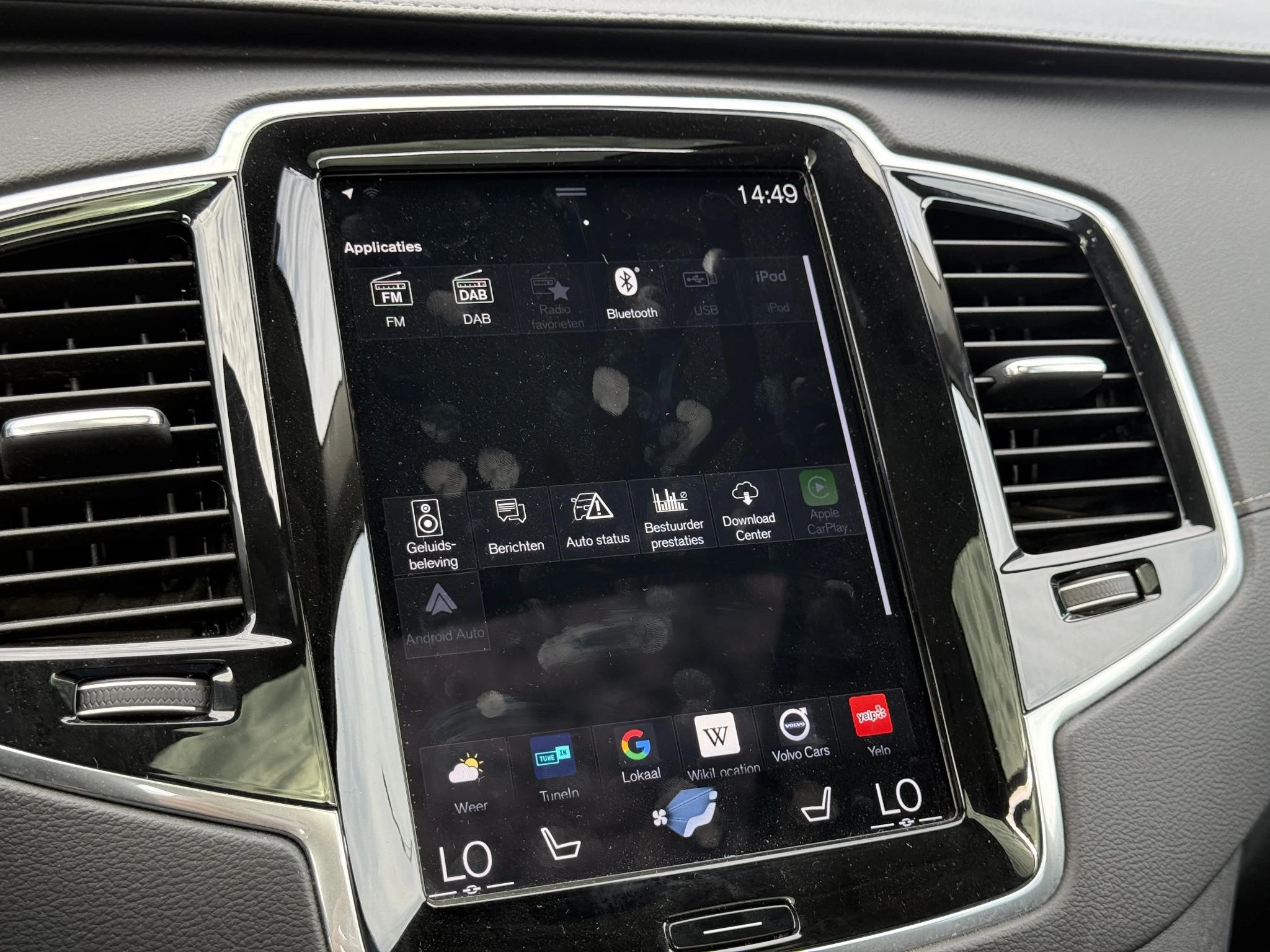 Volvo-XC90-image-25