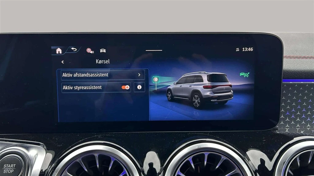 Mercedes-Benz-EQB-image-18