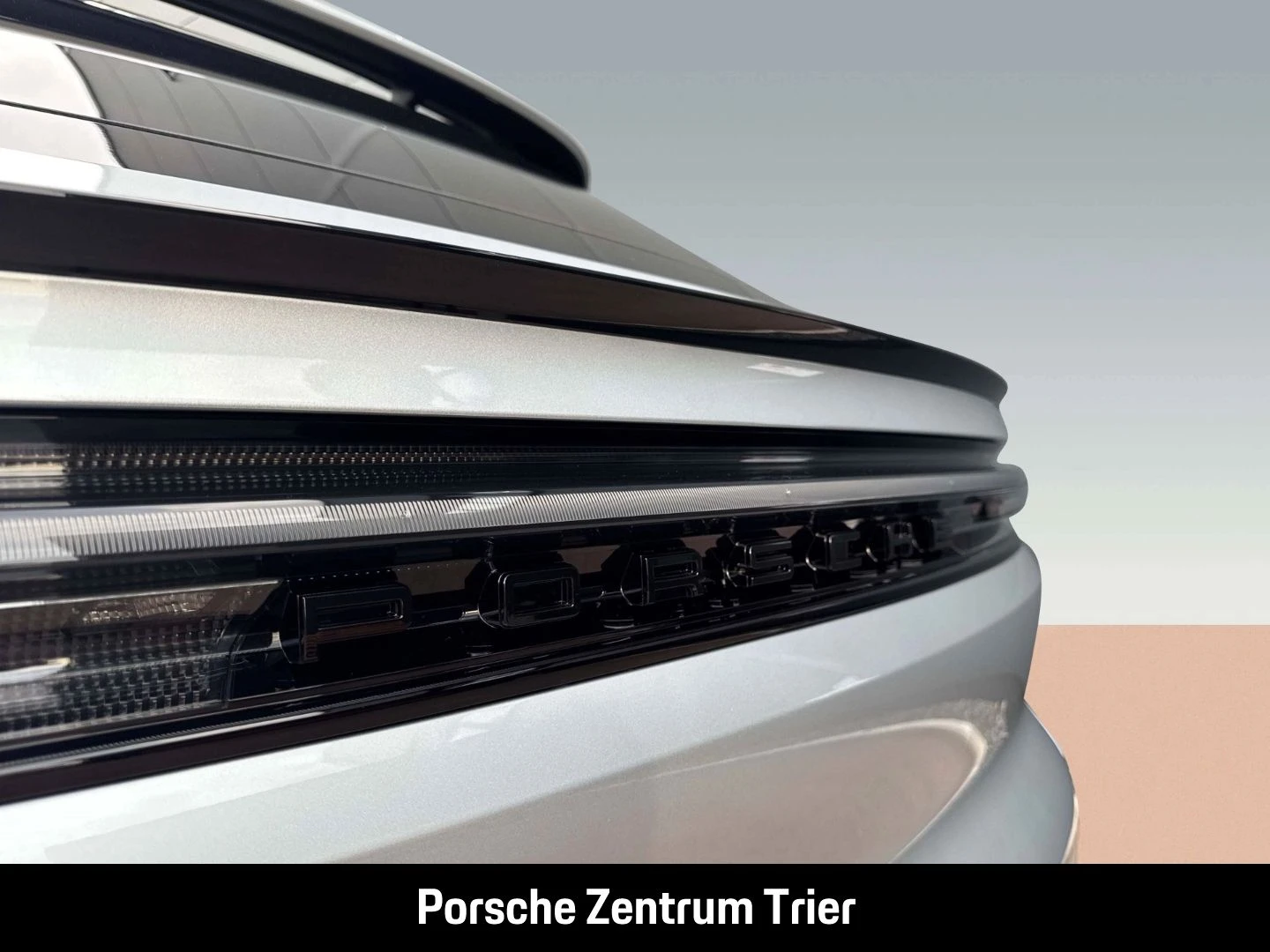 Porsche-Cayenne-image-12