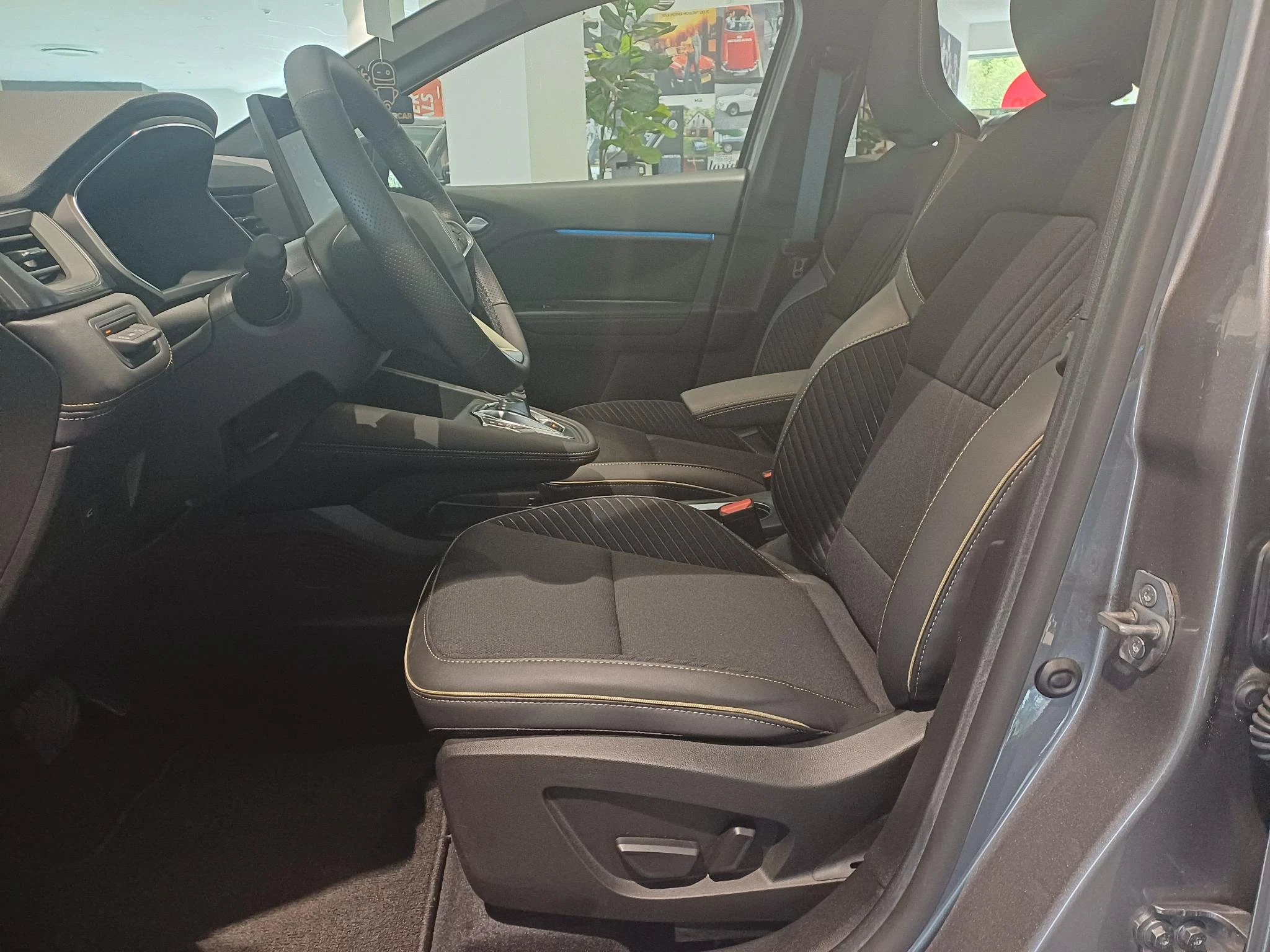Renault Symbioz E-Tech full hybrid 145 Iconic