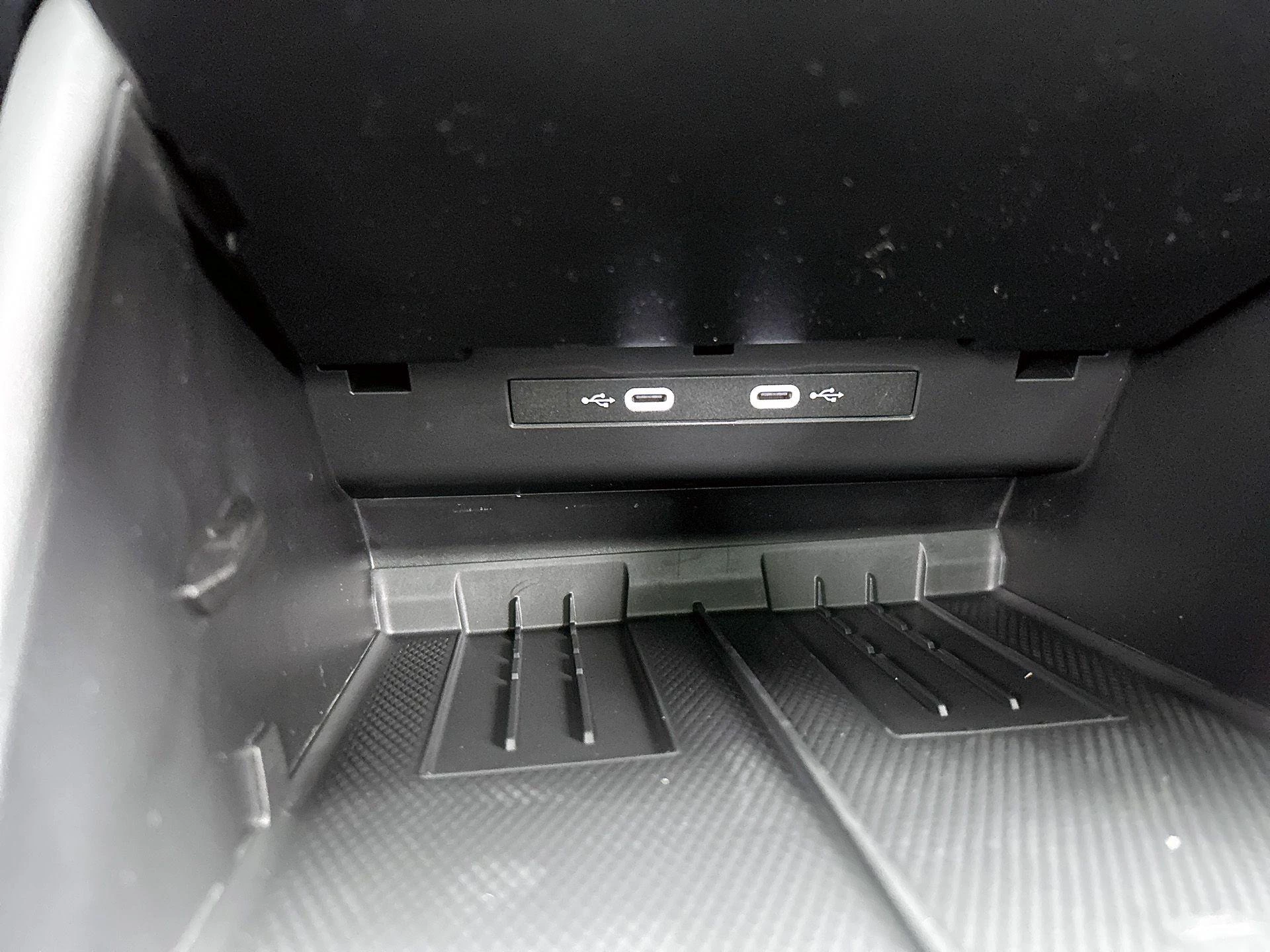 Volkswagen Tayron 1.5 eHybrid R-Line Edition