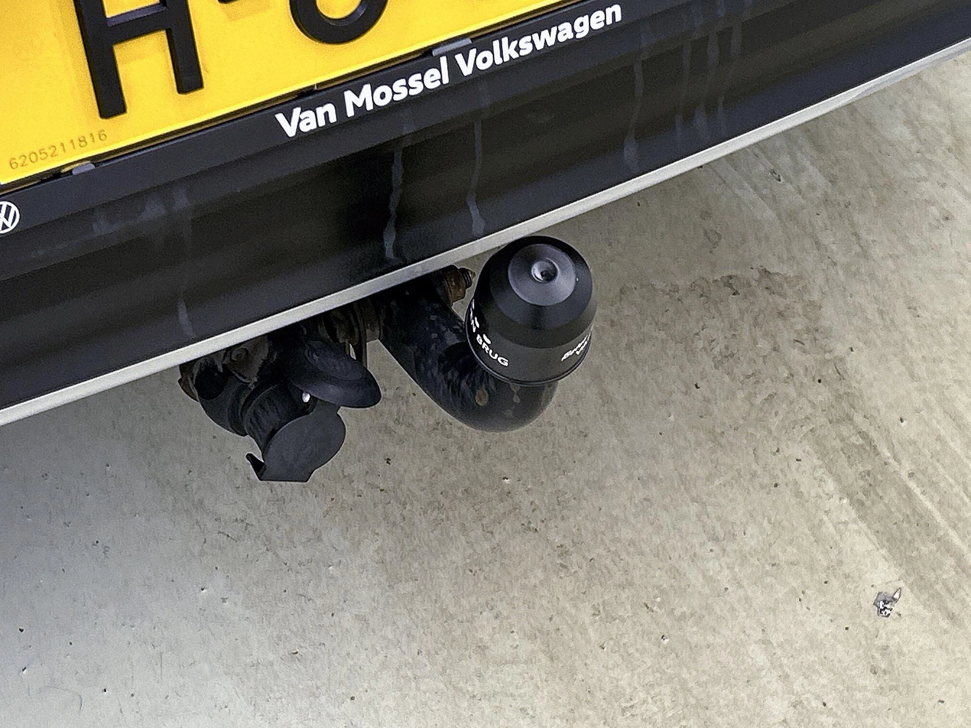 Volkswagen-T-Roc-image-9