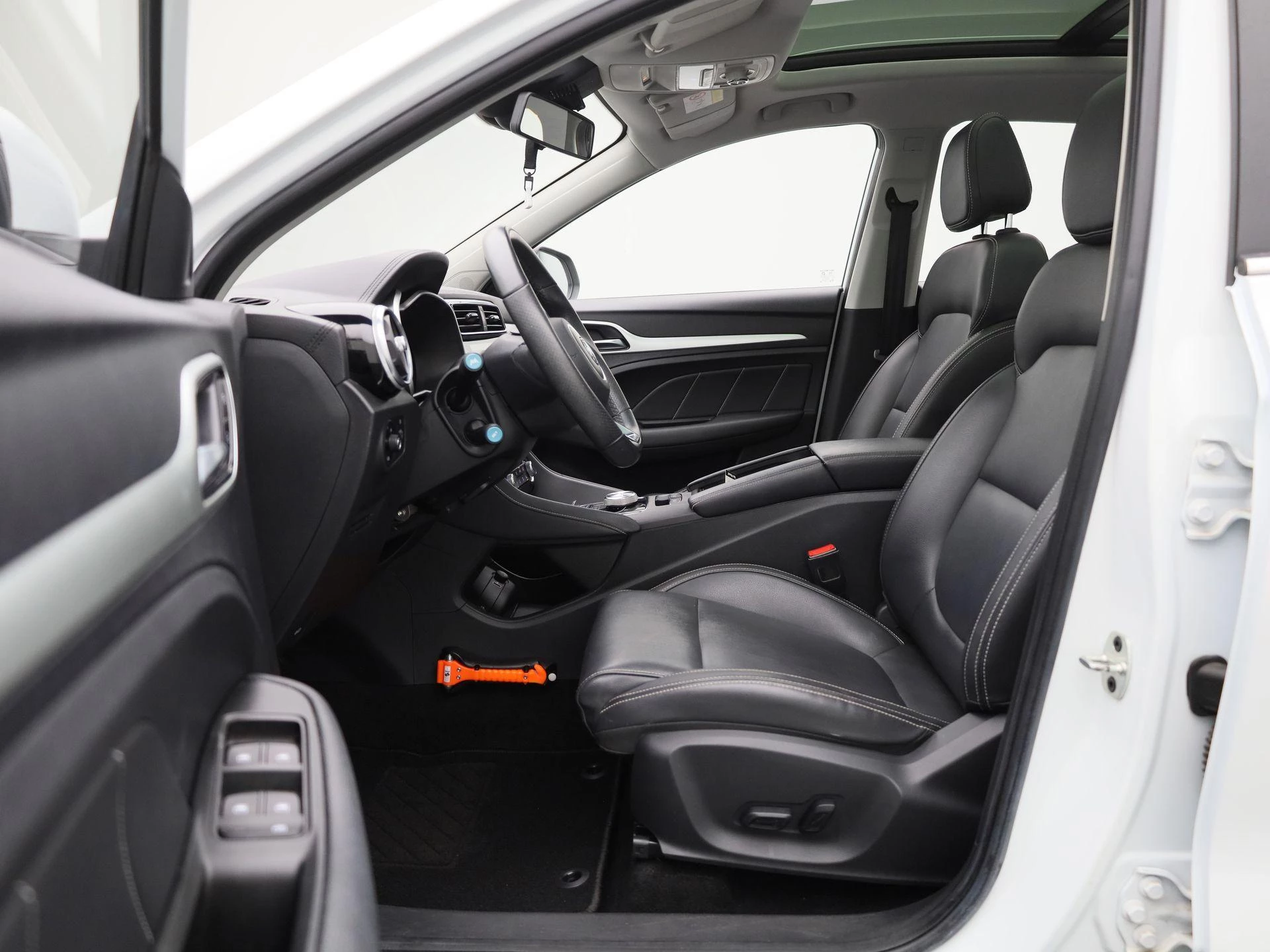 MG ZS EV Luxury 45 kWh