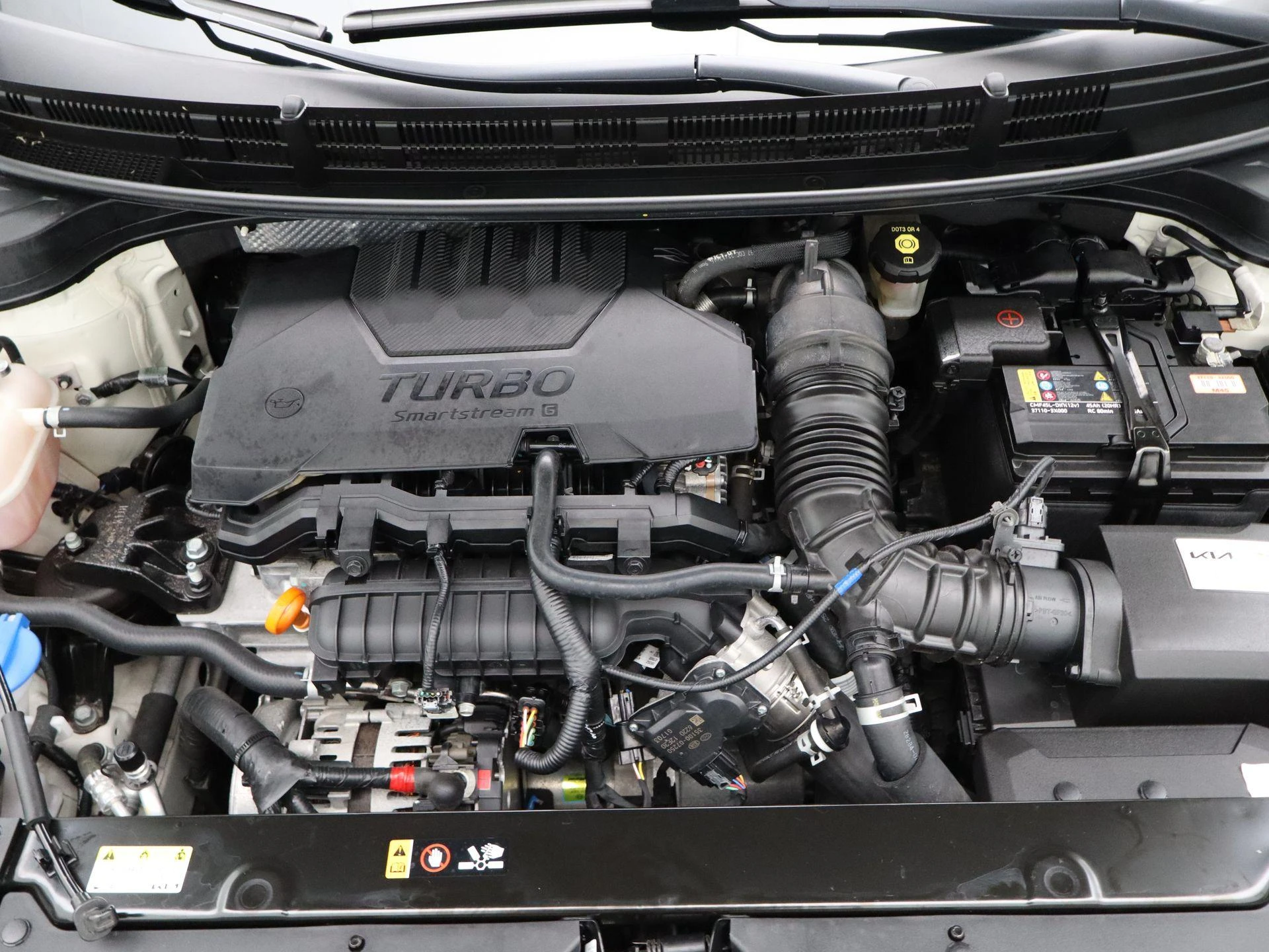 Kia-Stonic-image-34