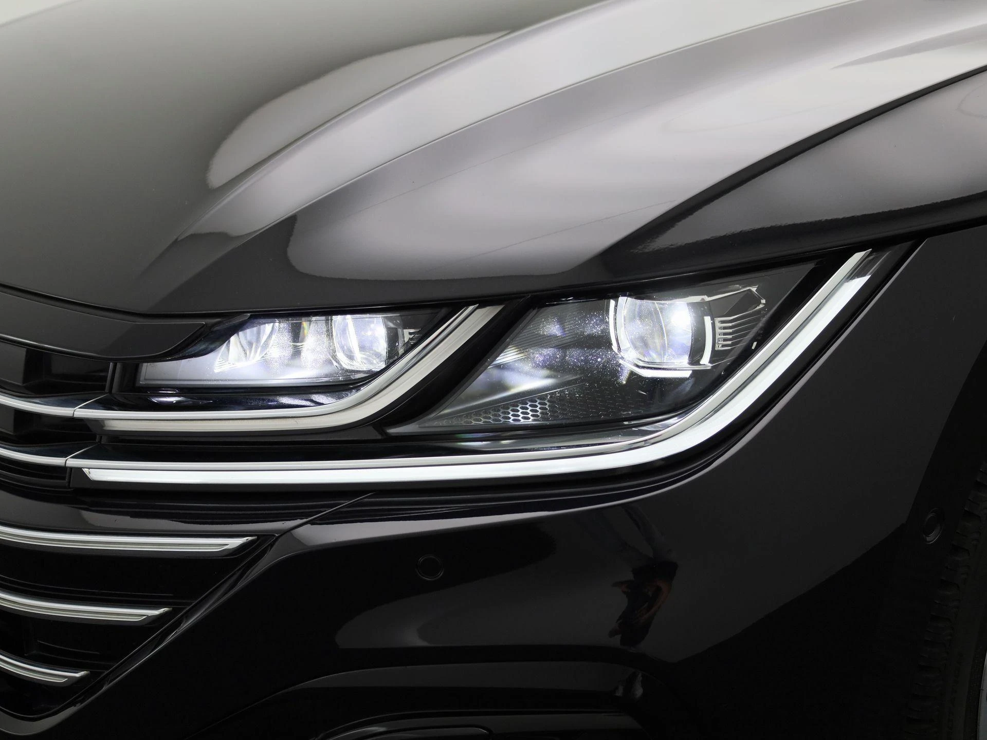 Volkswagen-Arteon-image-17