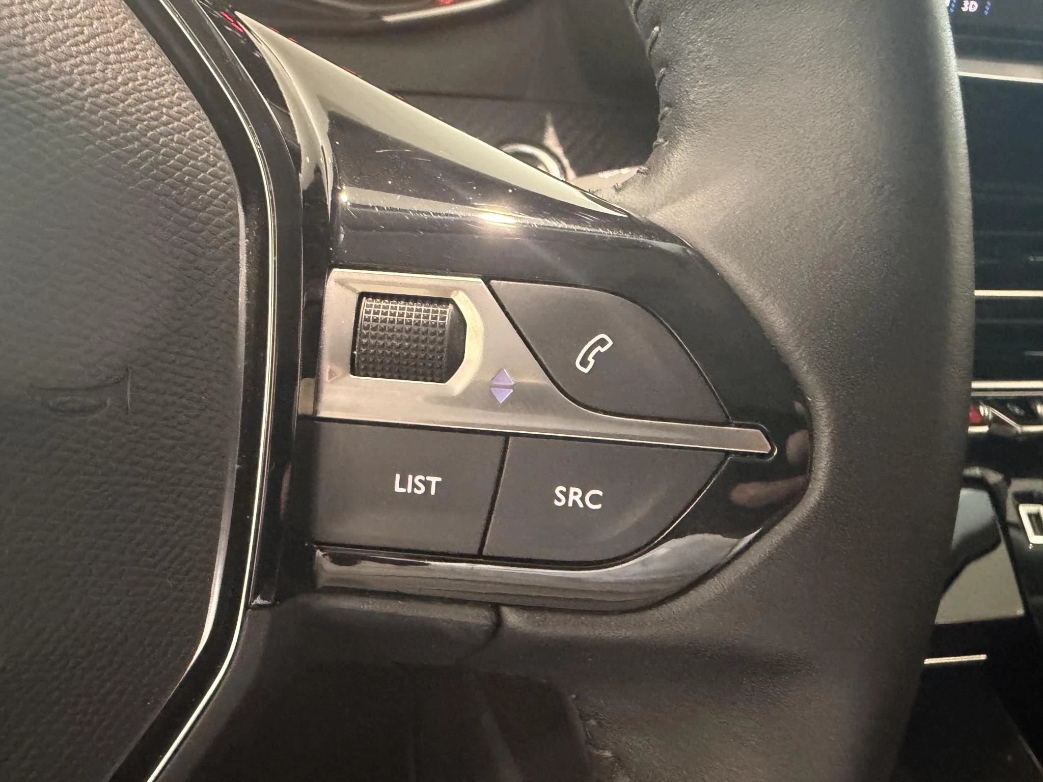 Peugeot 2008 1.2 Allure Luxe