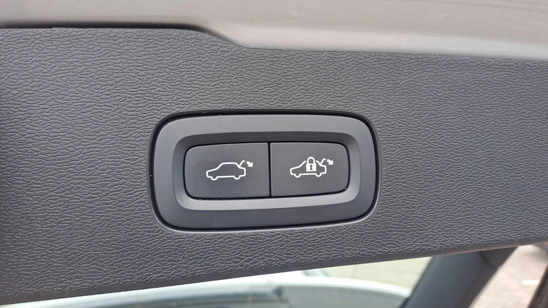 Volvo-V60-image-20