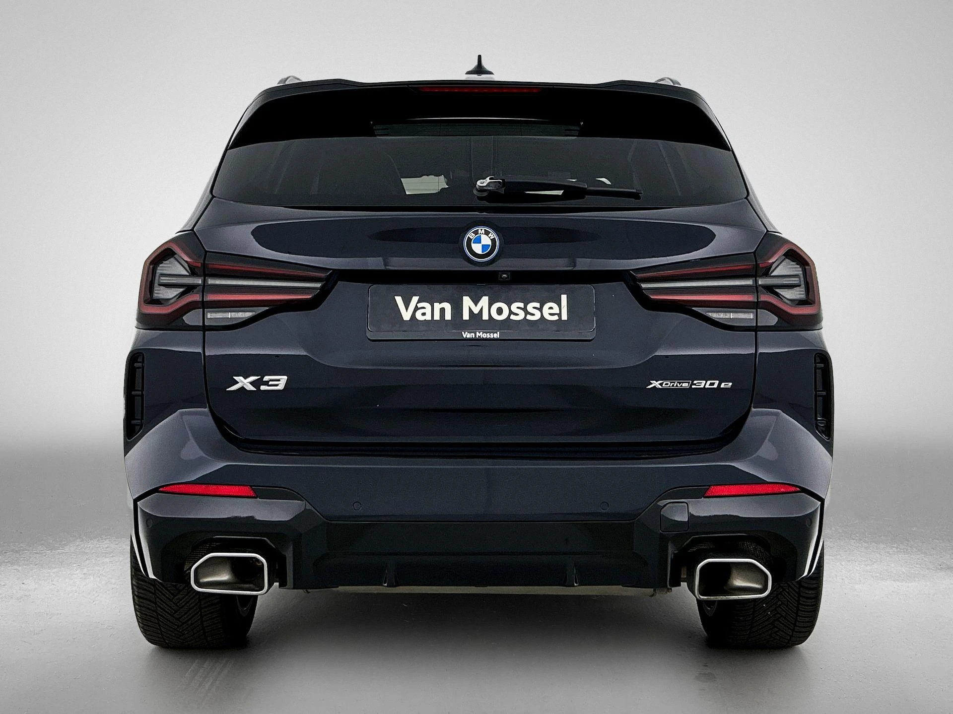 BMW-X3-image-4