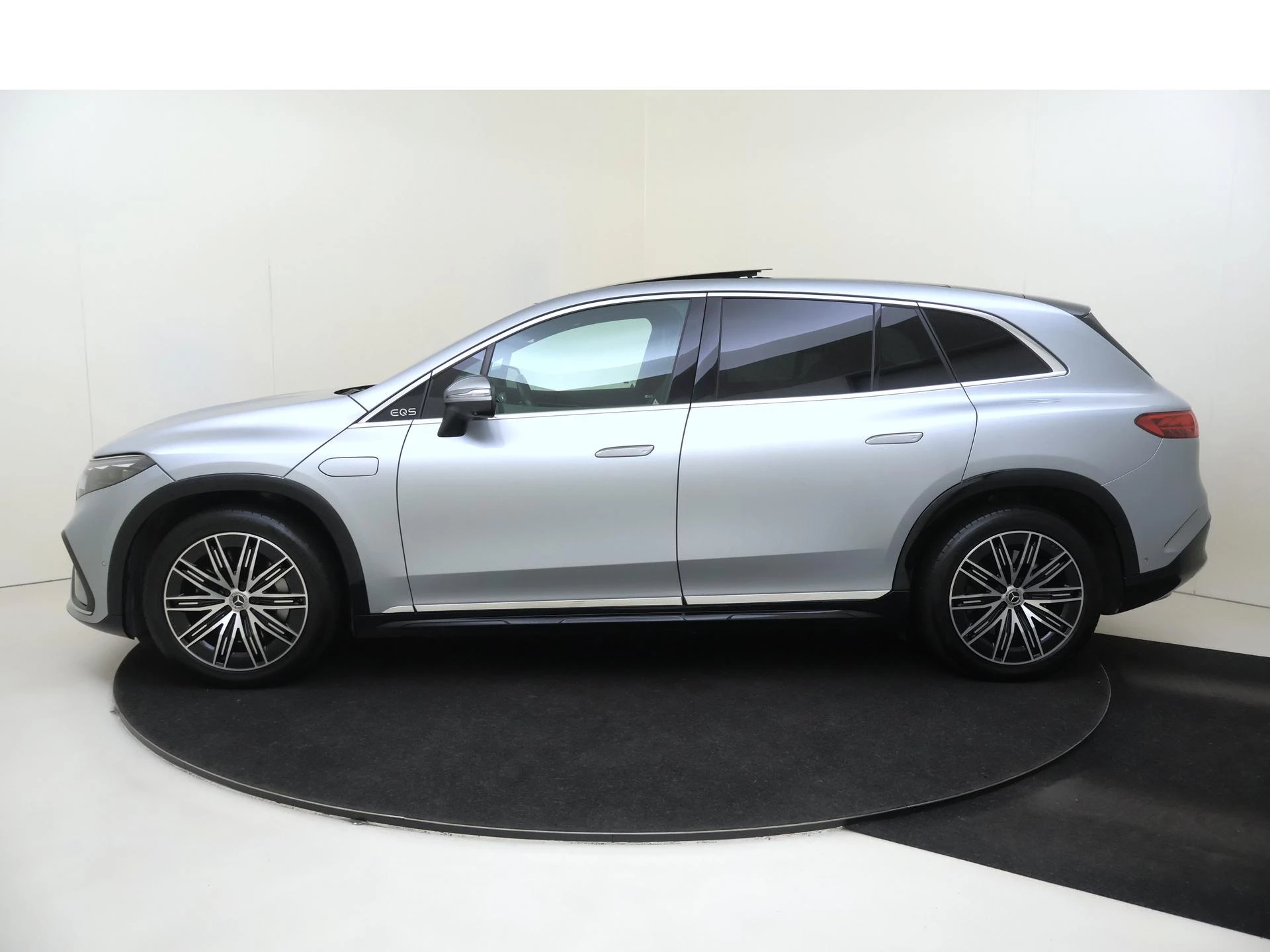 Mercedes-Benz EQS SUV 450 4MATIC AMG Line 7p 118 kWh