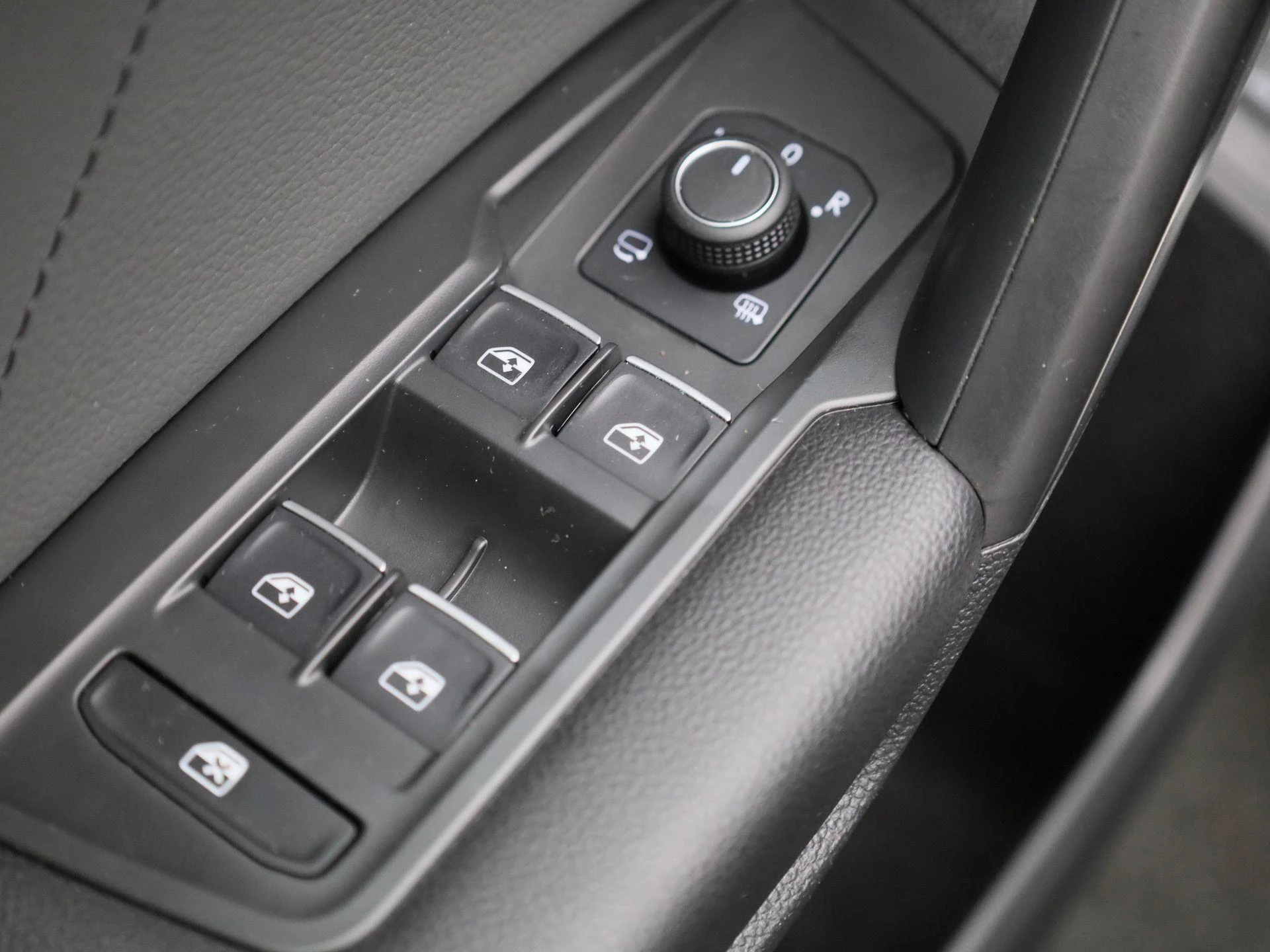 Volkswagen-Tiguan Allspace-image-31