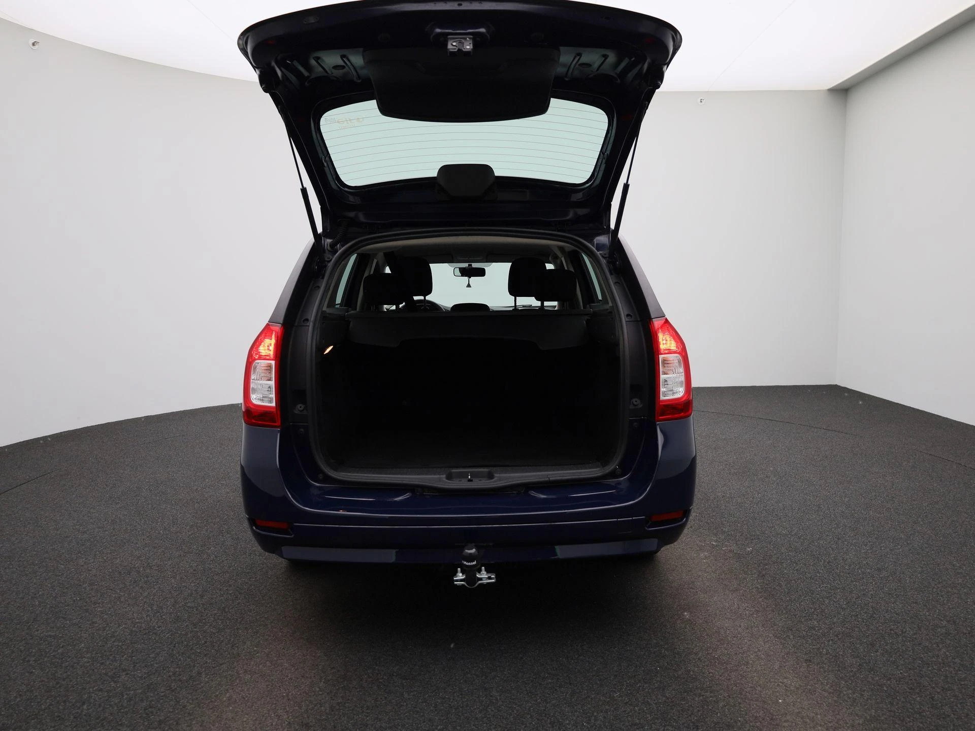 Dacia-Logan-image-10