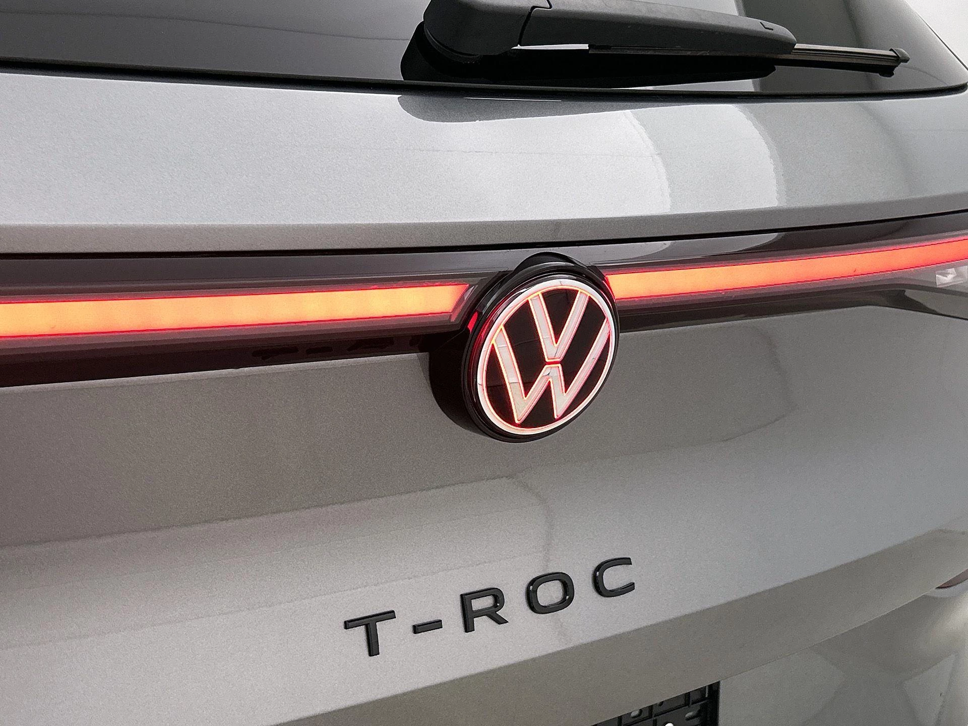 Volkswagen T-Roc 1.5 eTsi Style First Edition 116 PK Automaat