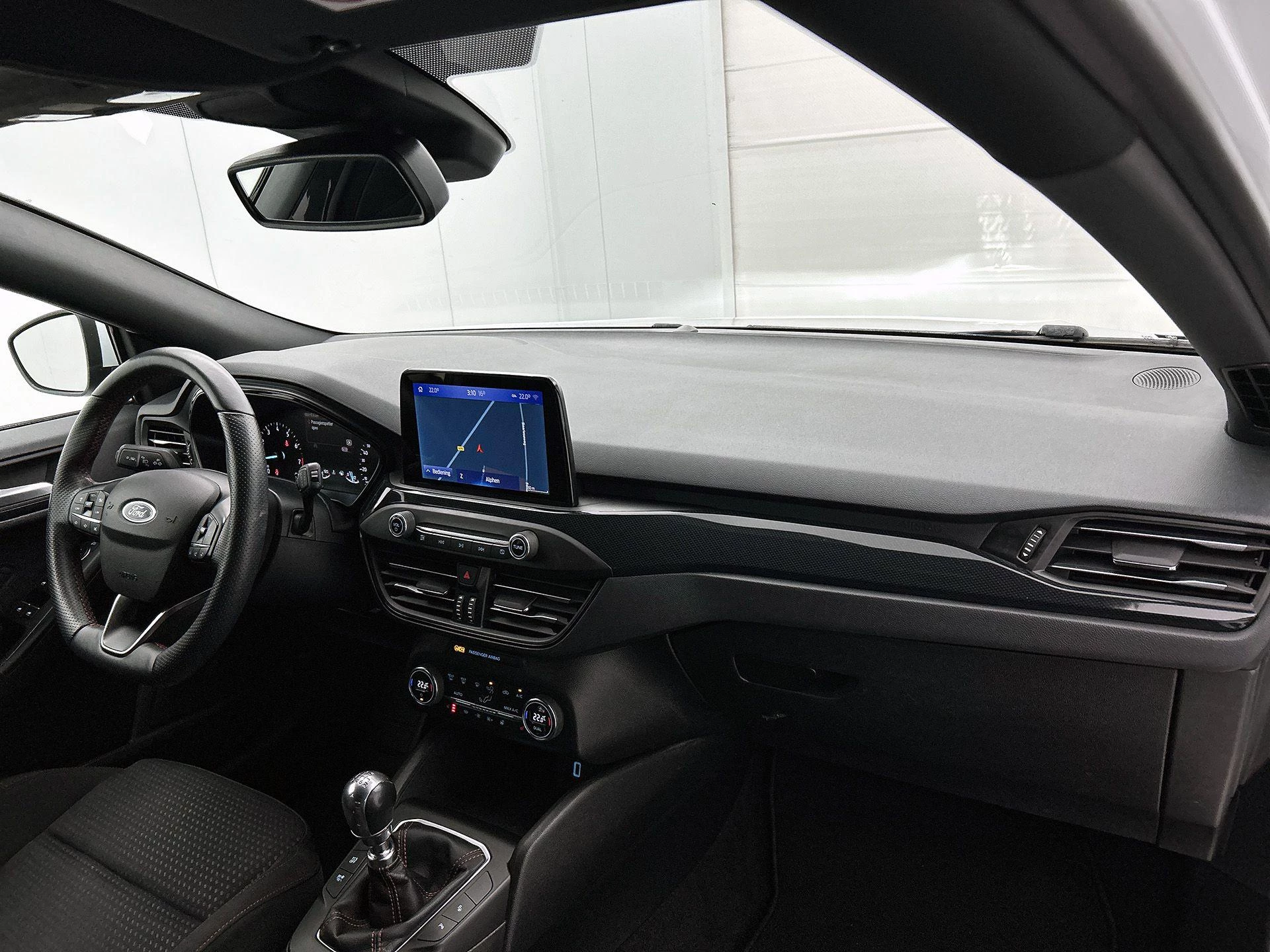 Ford Focus Wagon 1.0 EcoBoost ST Line Business