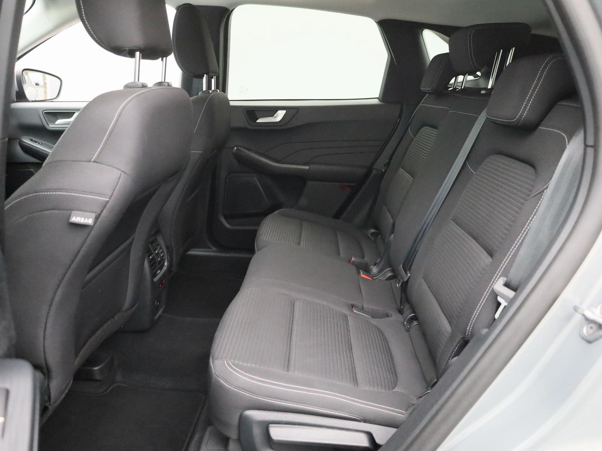 Ford-Kuga-image-10