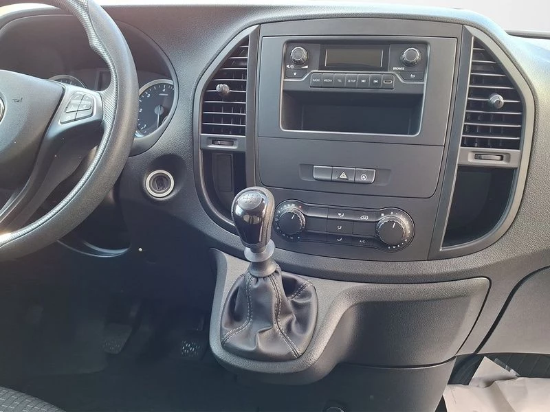 Mercedes-Benz Vito 110 Ka lang KLIMA AHK HOLZFUßBODEN