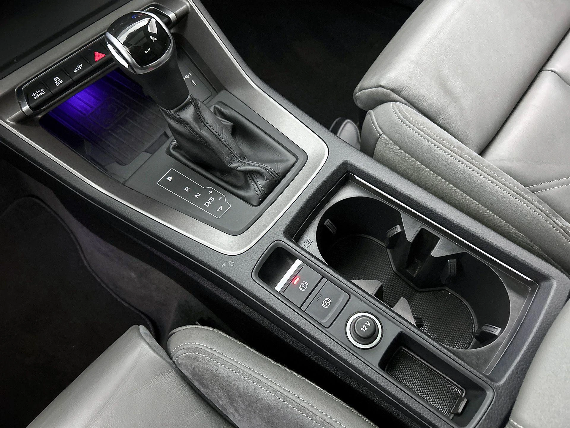 Audi-Q3-image-30