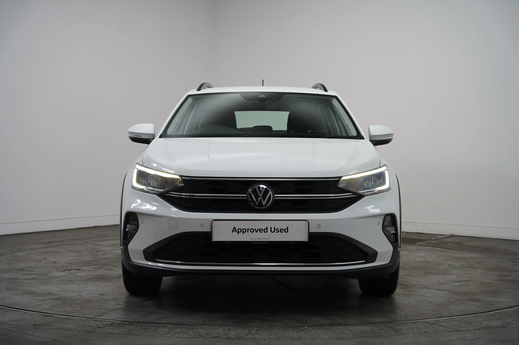 Volkswagen-Taigo-image-6