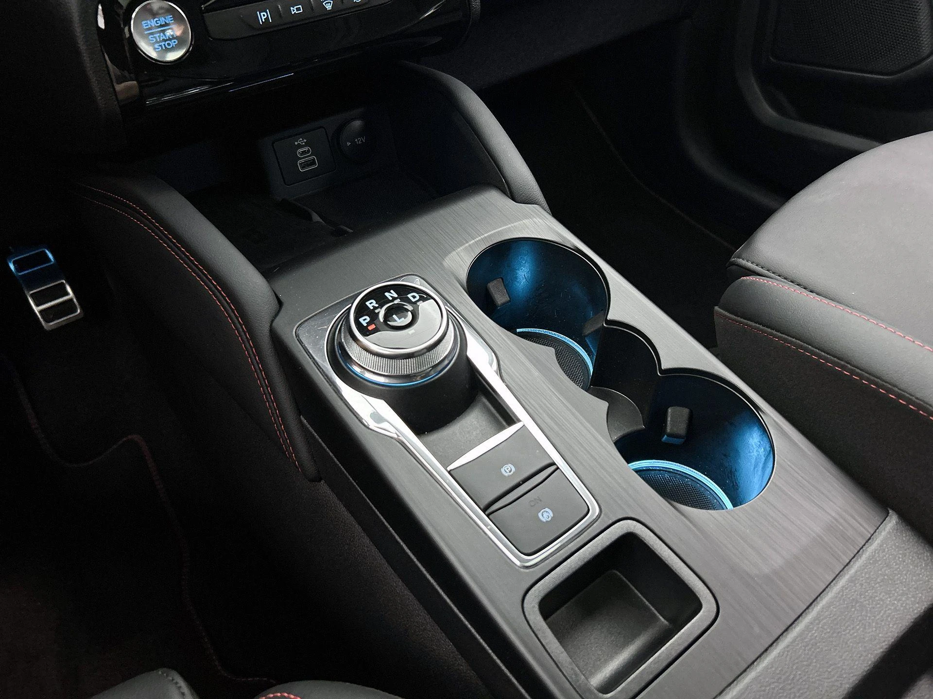 Ford-Kuga-image-32