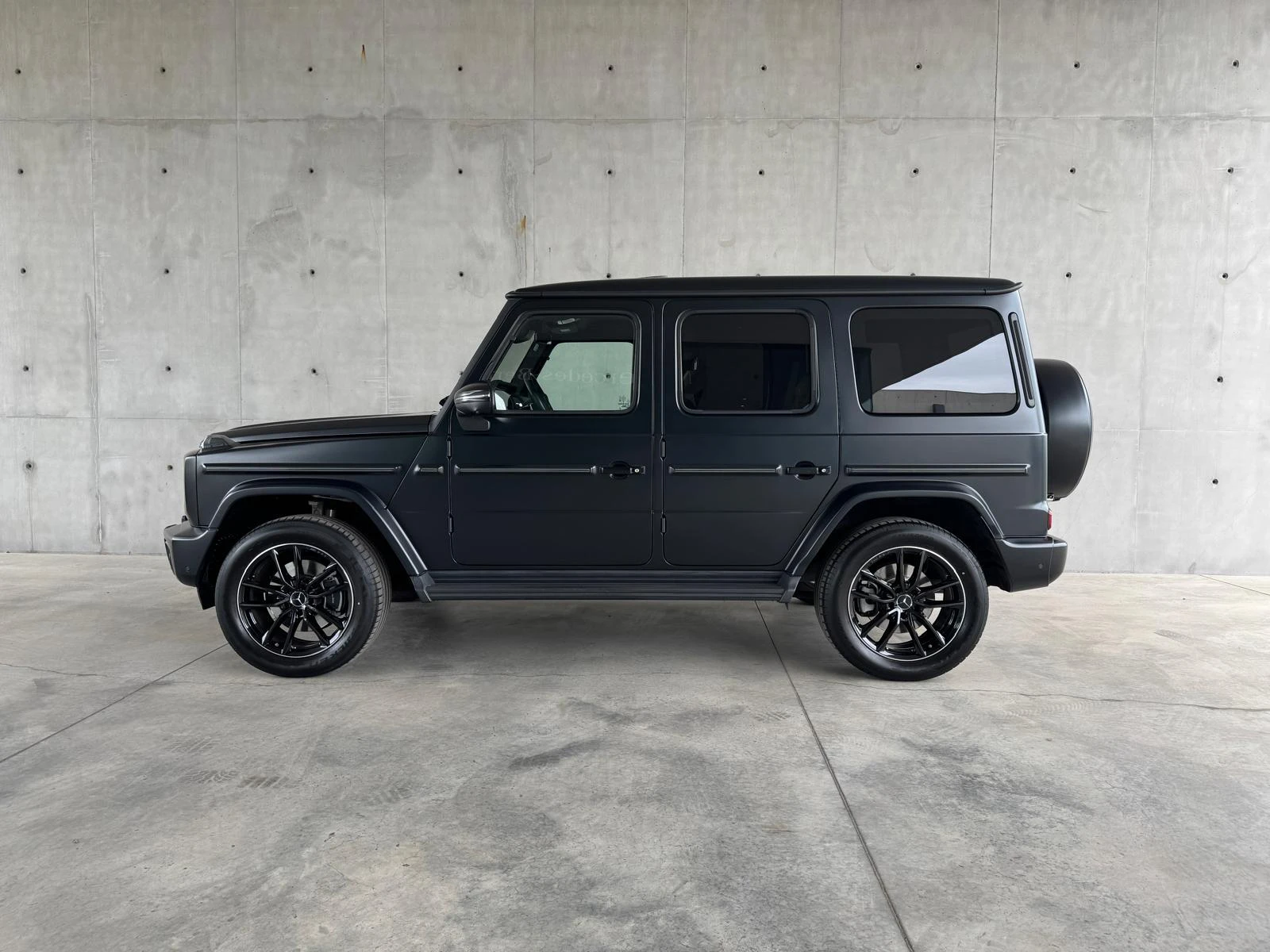Mercedes-Benz-Classe G-image-3