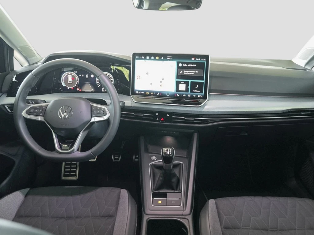 Volkswagen-Golf-image-10