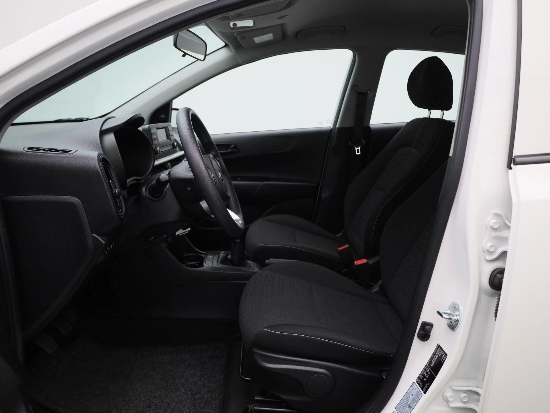 Kia-Picanto-image-8