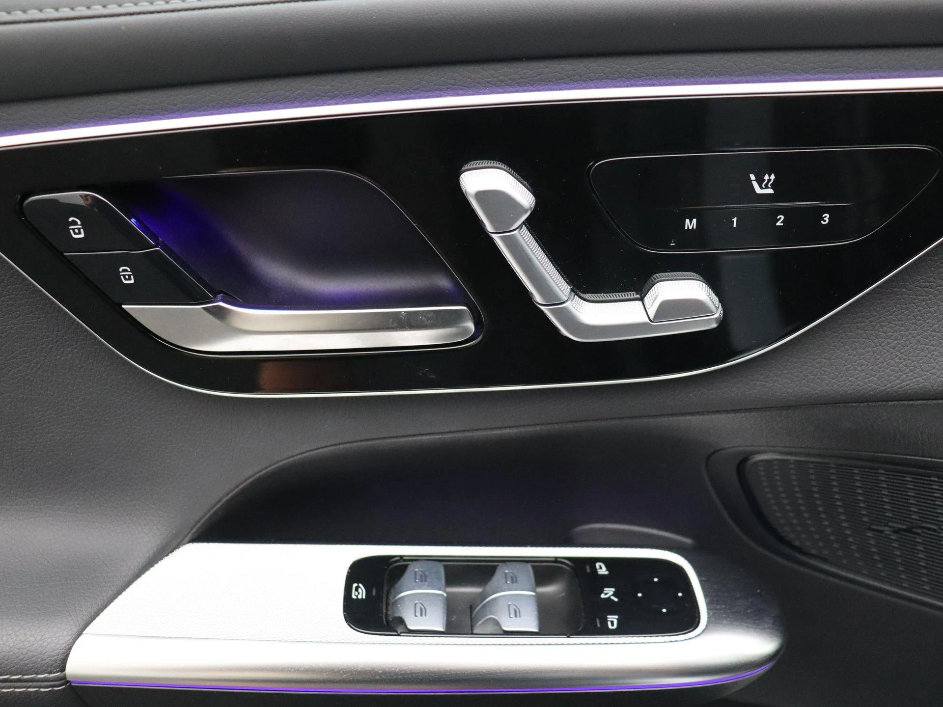 Mercedes-Benz-GLC-image-7