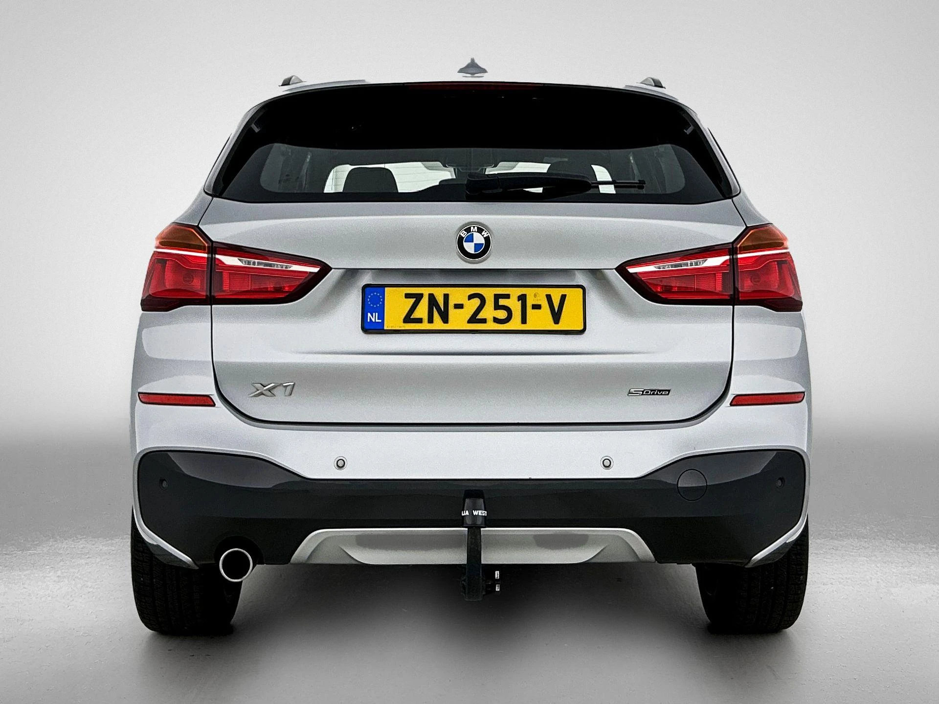 BMW-X1-image-2
