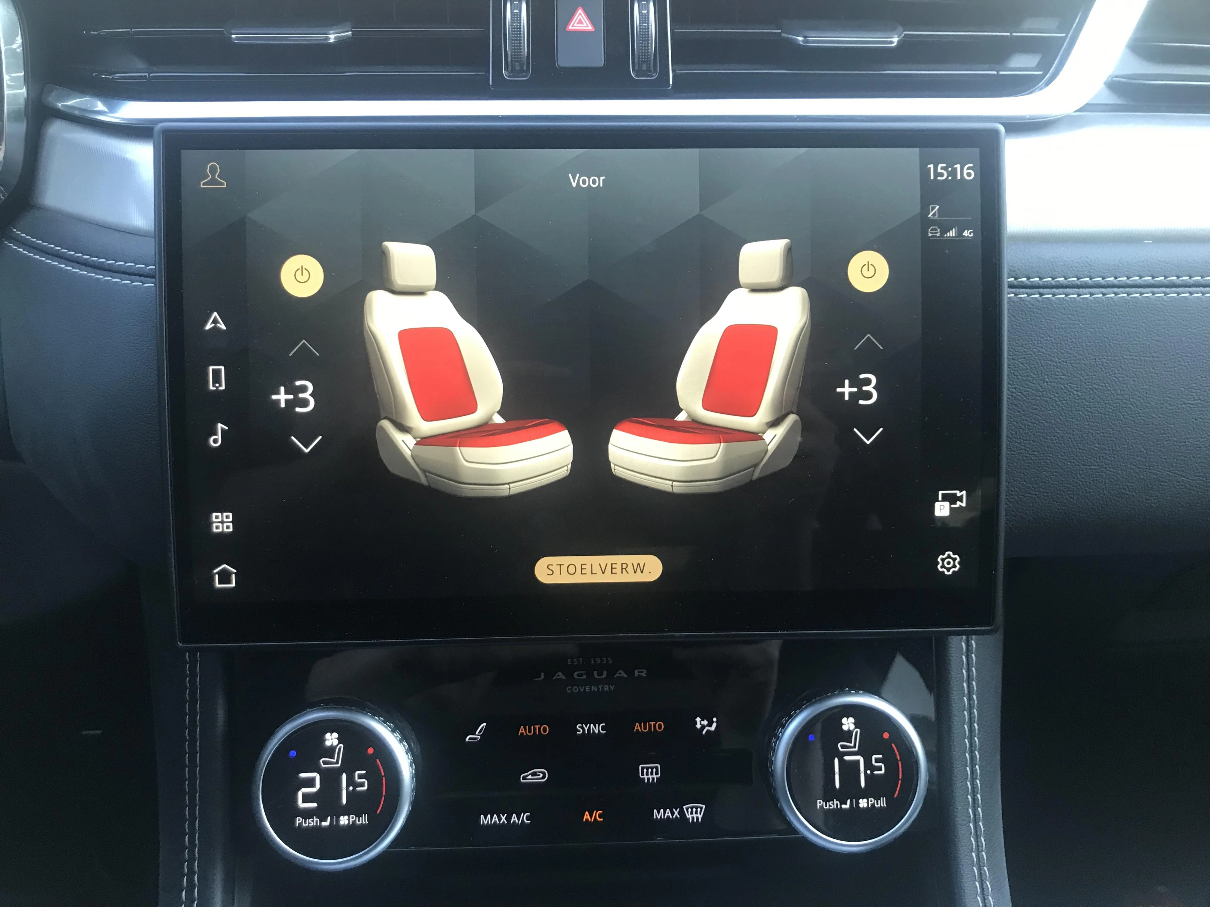 Jaguar-F-PACE-image-10