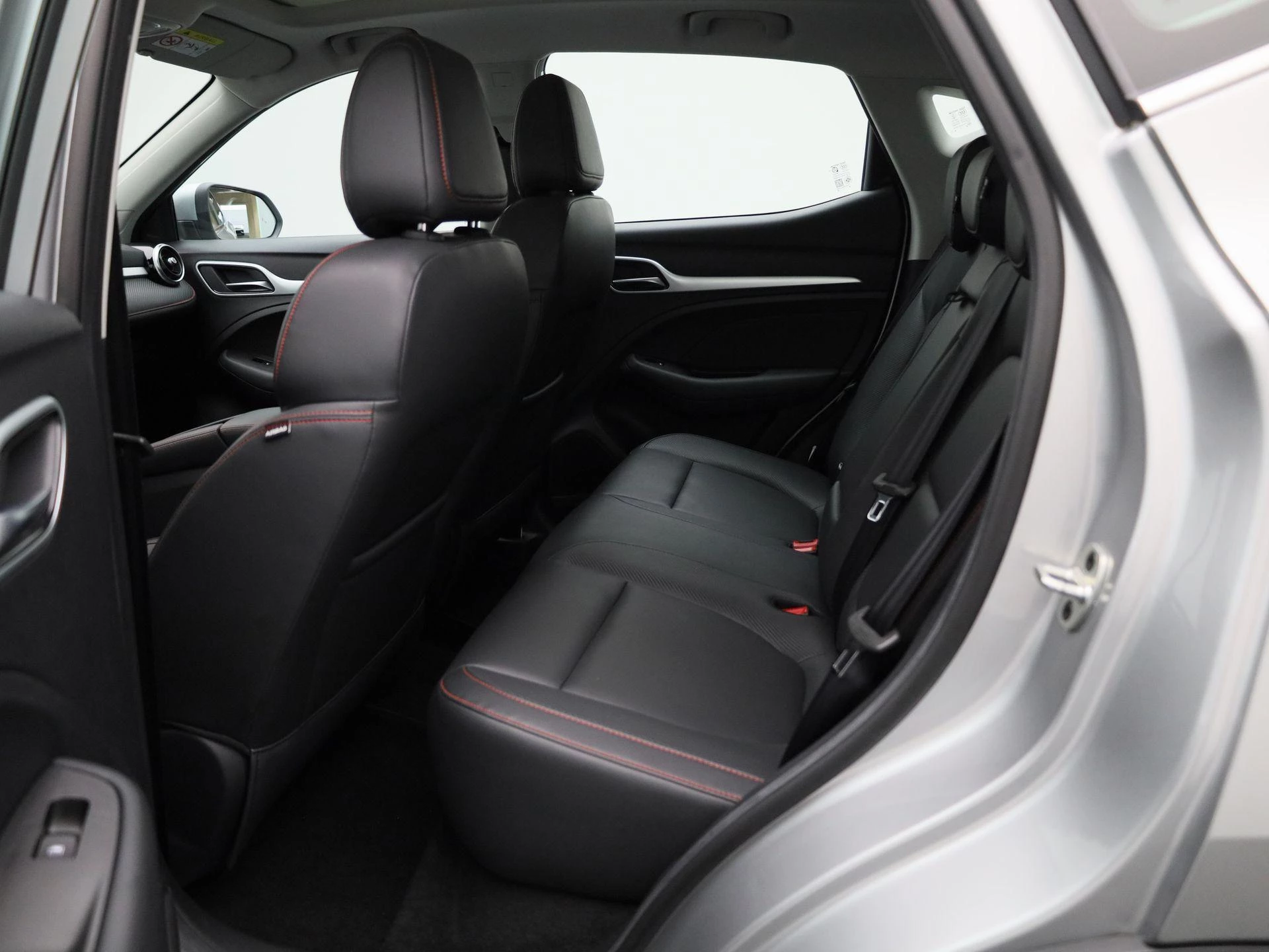 MG-ZS EV-image-10