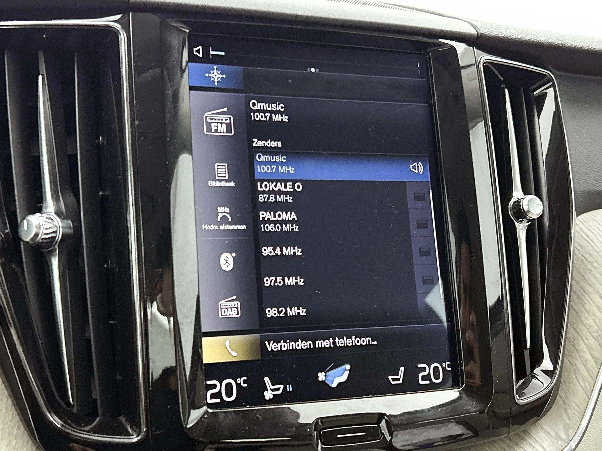 Volvo-XC60-image-6