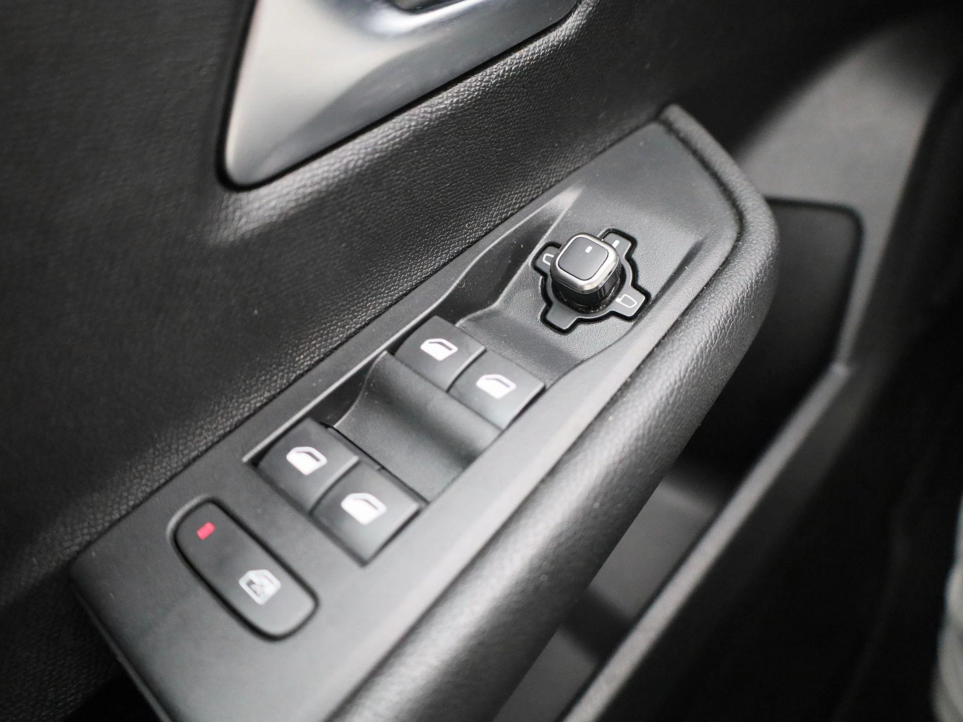 Opel-Astra-image-19