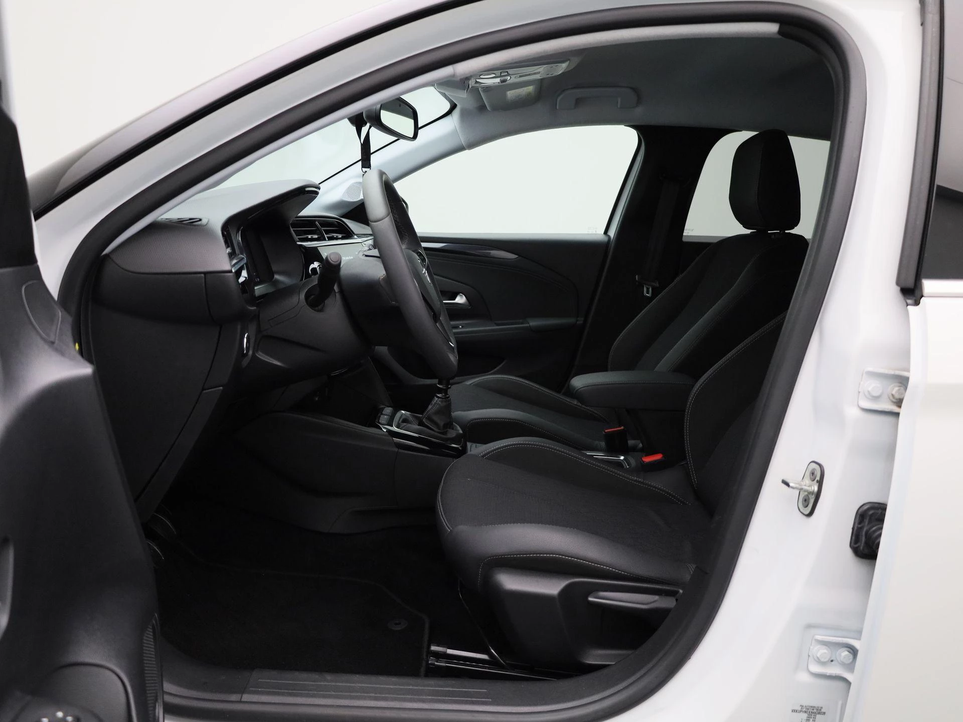 Opel-Corsa-image-8