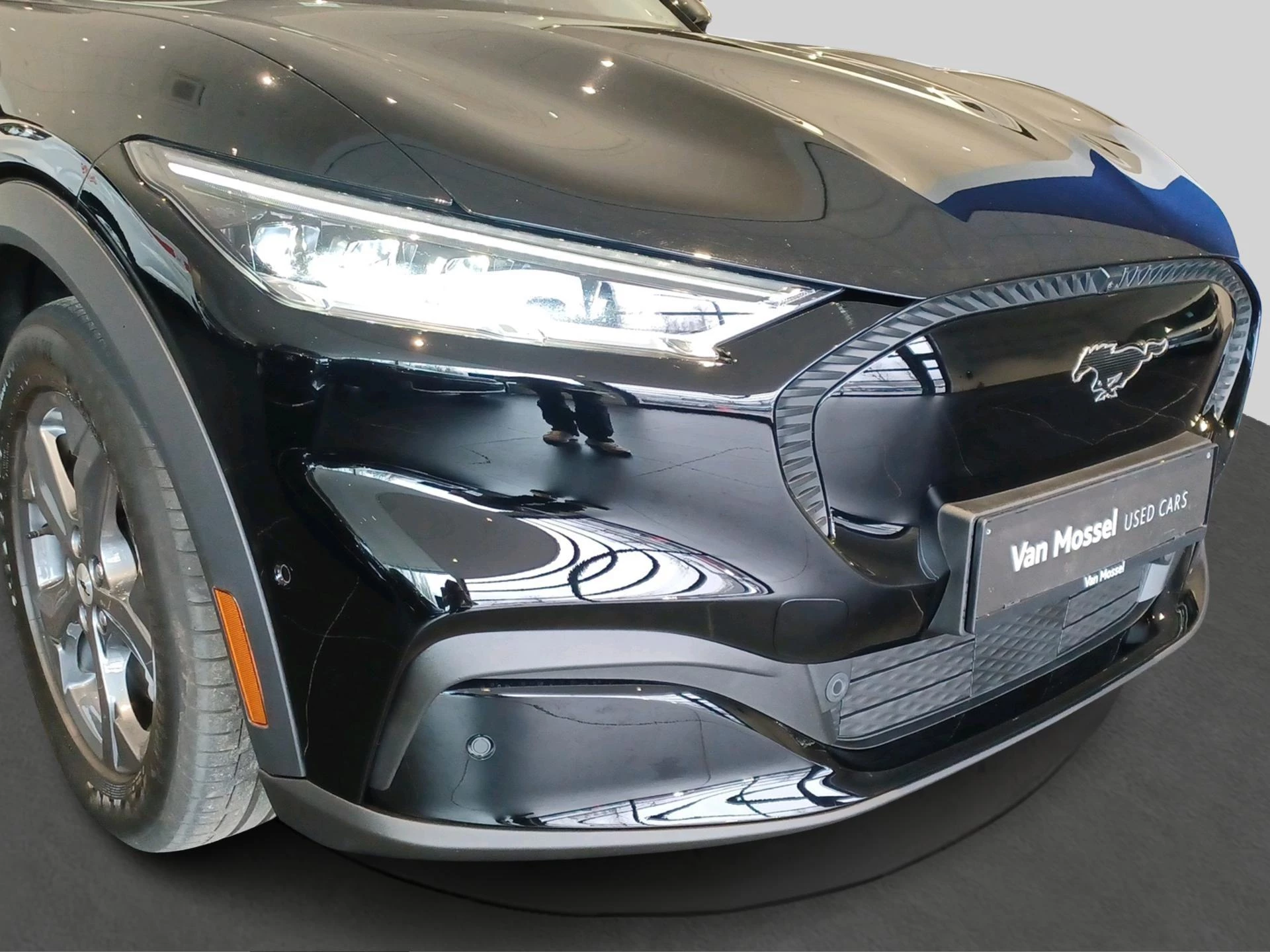 Ford Mustang Mach-E 99kWh 216kW Extended Range RWD