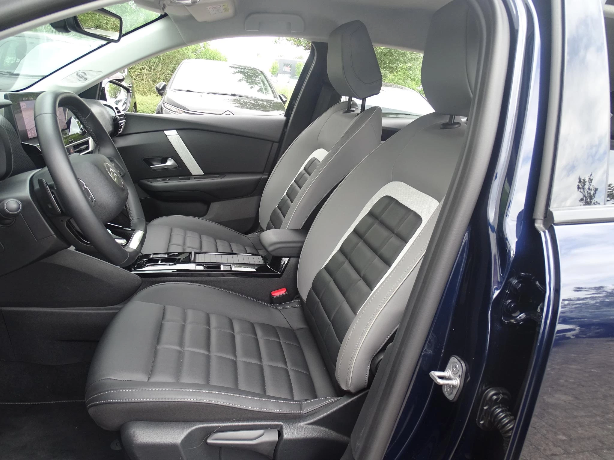 Citroën-C4-image-11
