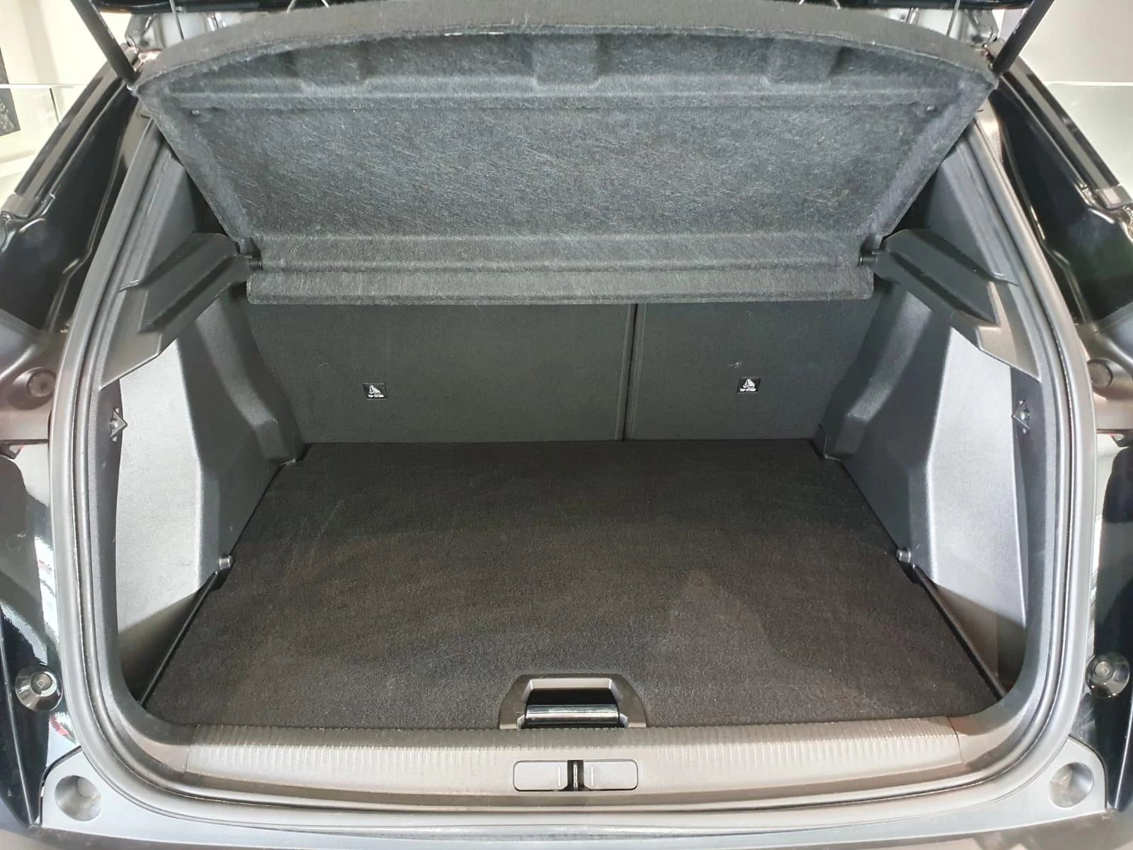 Peugeot-2008-image-30