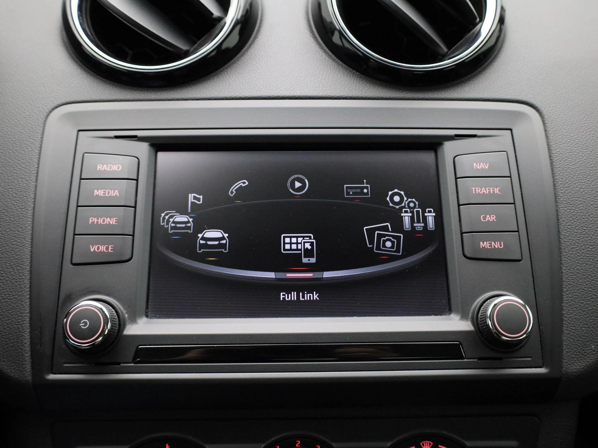 SEAT-Ibiza-image-25